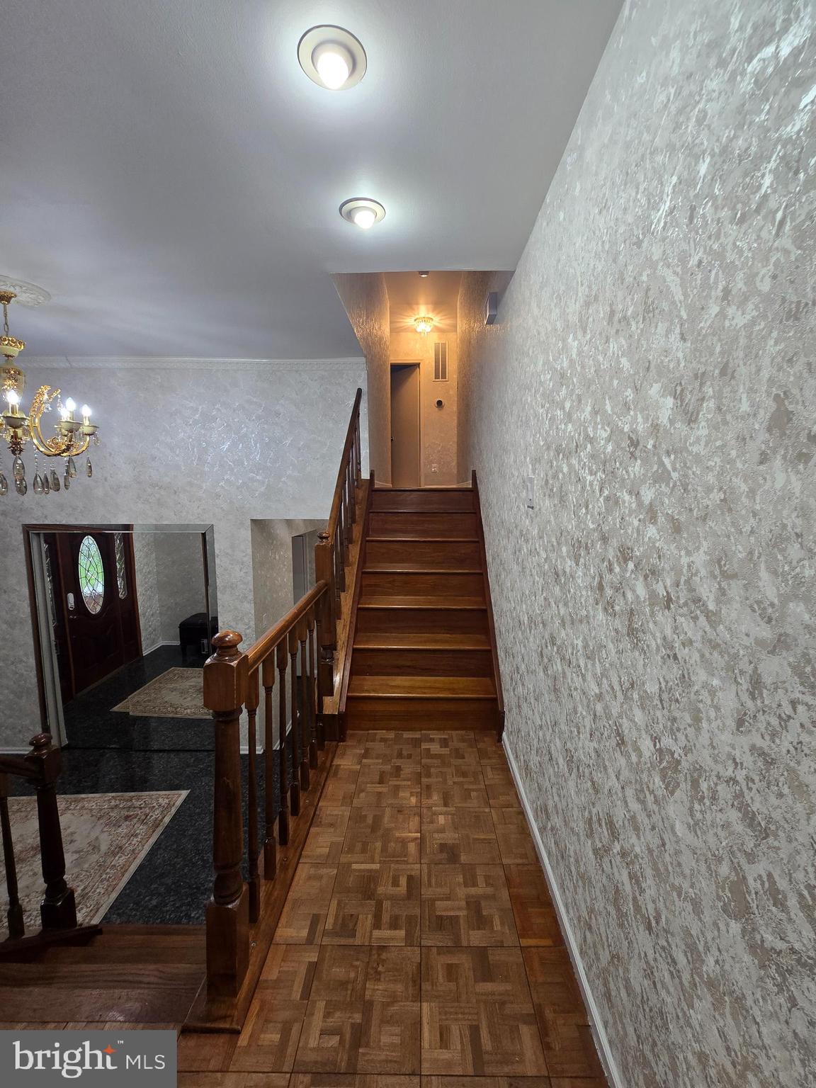 WOODLYN CROSSING - Residential