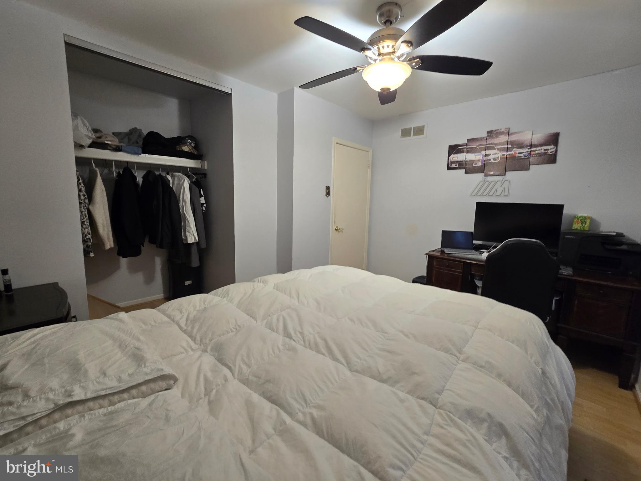 WOODLYN CROSSING - Residential