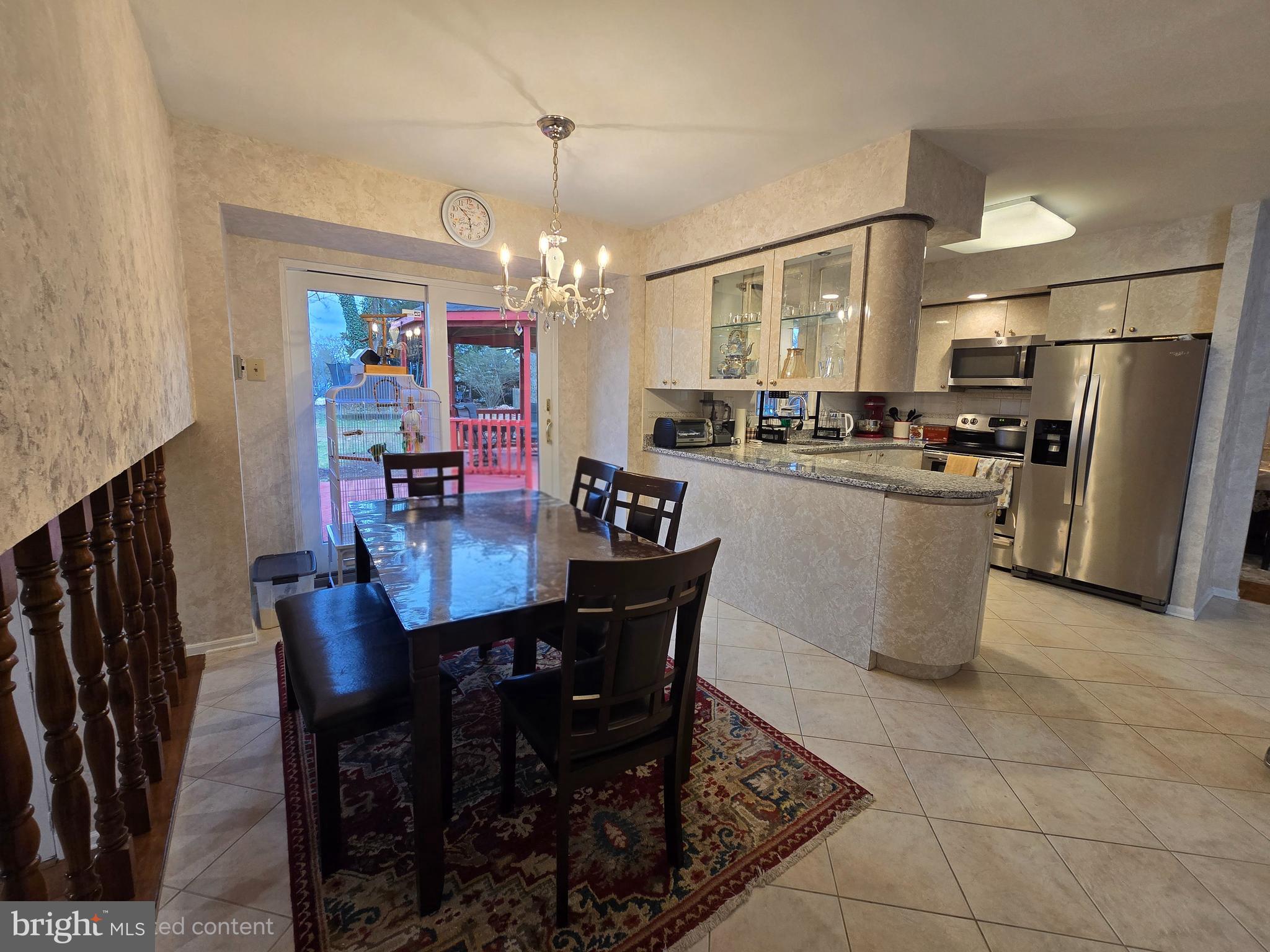 WOODLYN CROSSING - Residential