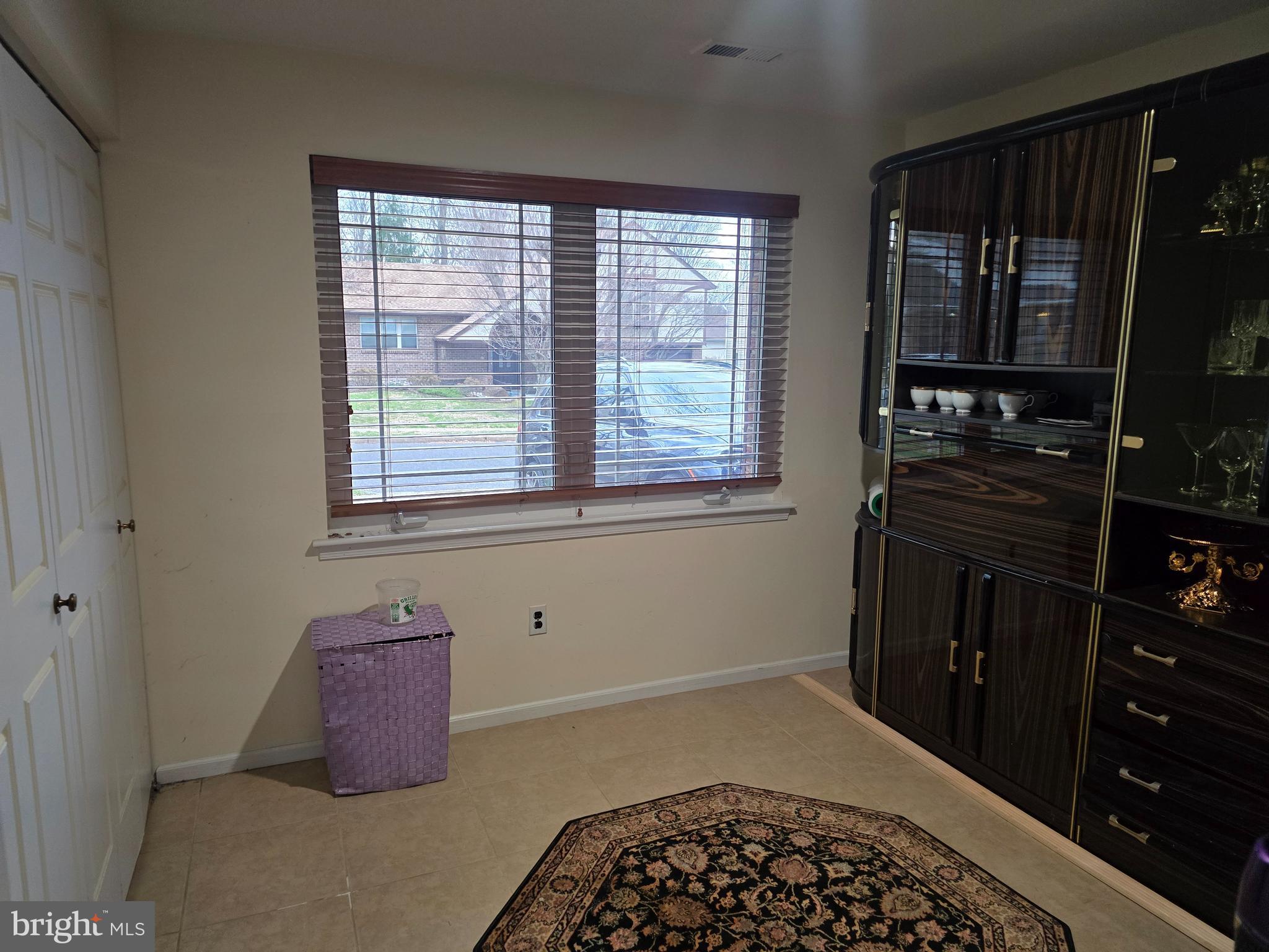 WOODLYN CROSSING - Residential