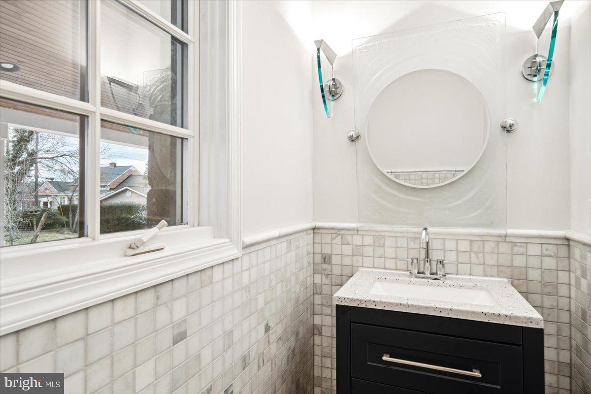 BAKER PARK - Residential