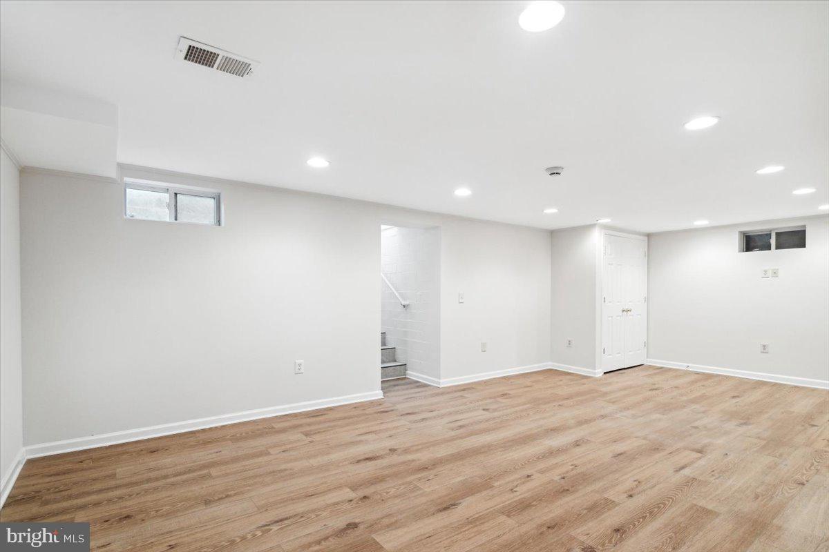 BAKER PARK - Residential