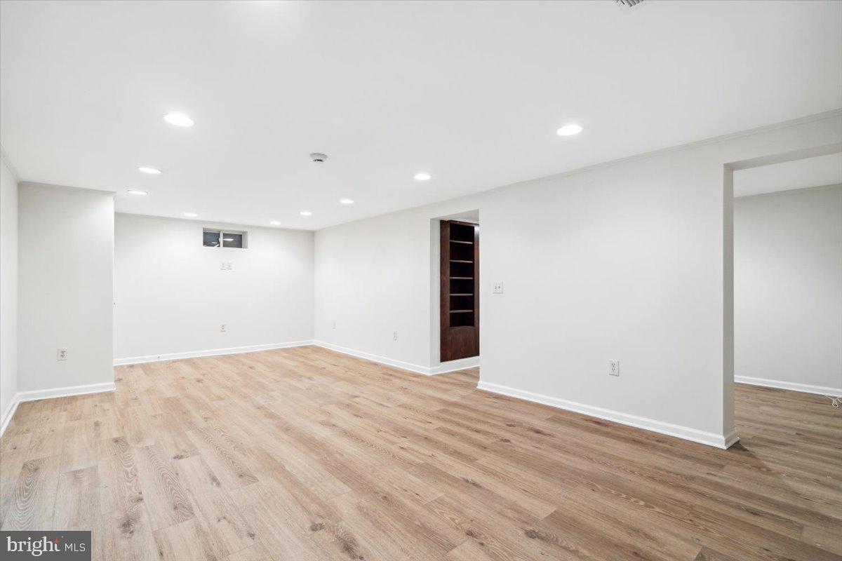 BAKER PARK - Residential