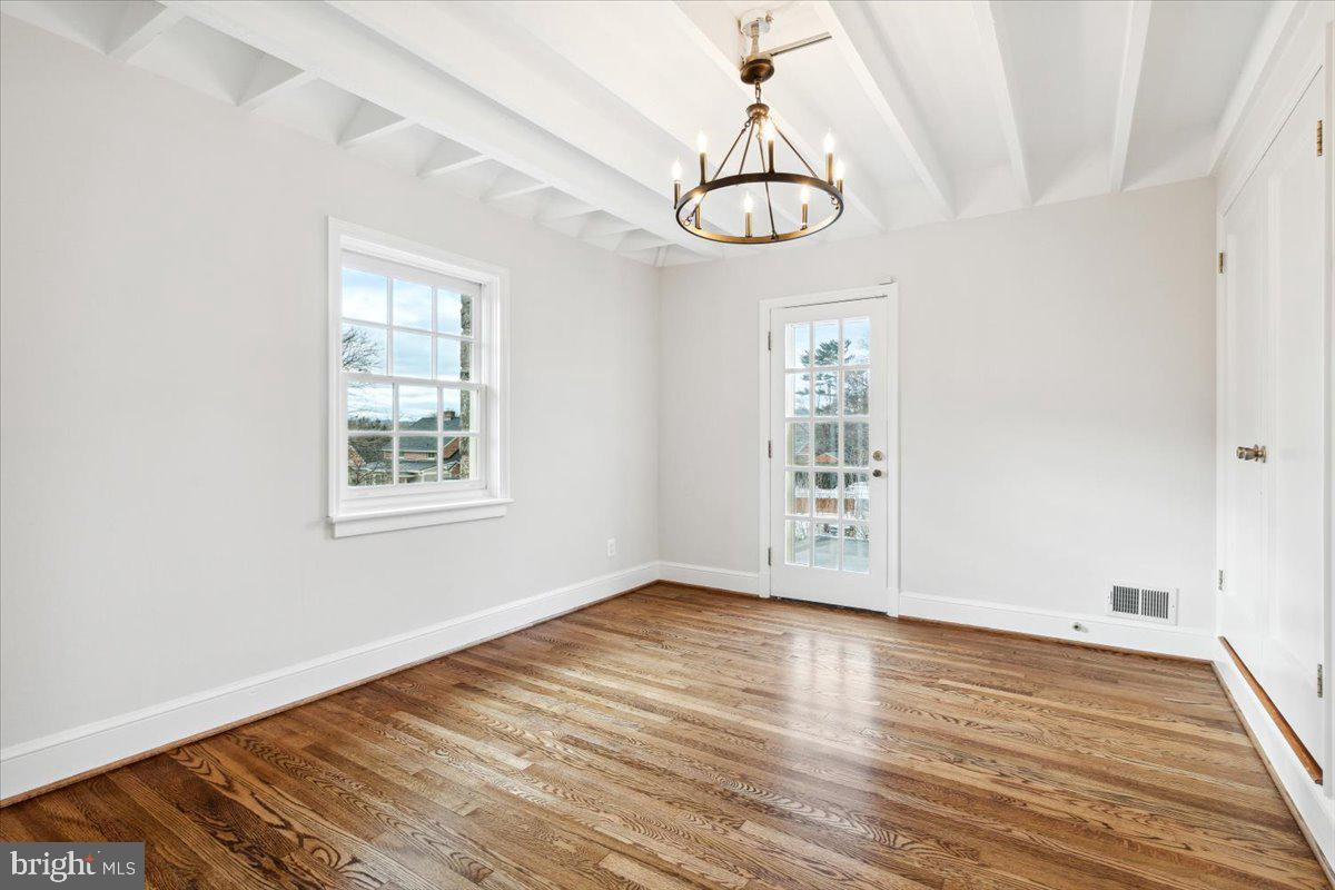 BAKER PARK - Residential