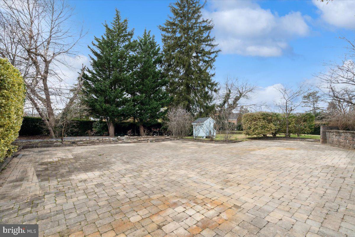 BAKER PARK - Residential