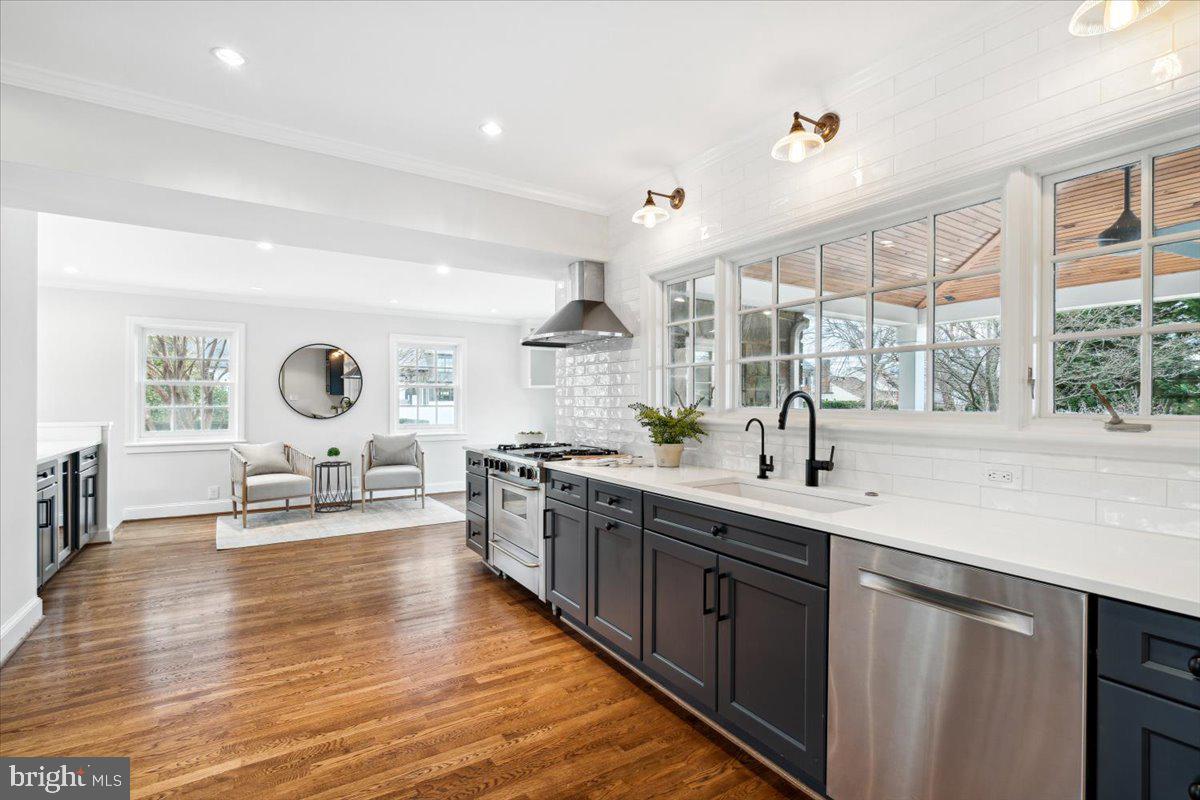 BAKER PARK - Residential