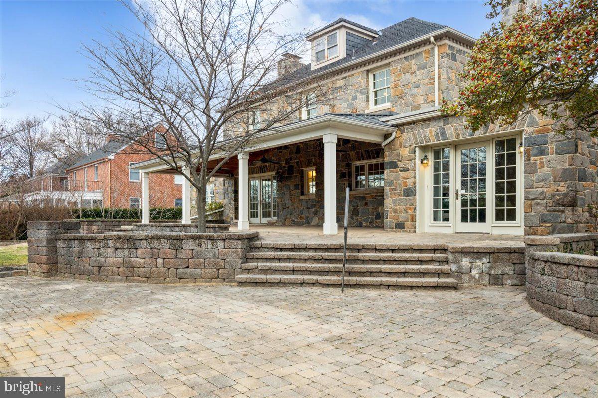 BAKER PARK - Residential