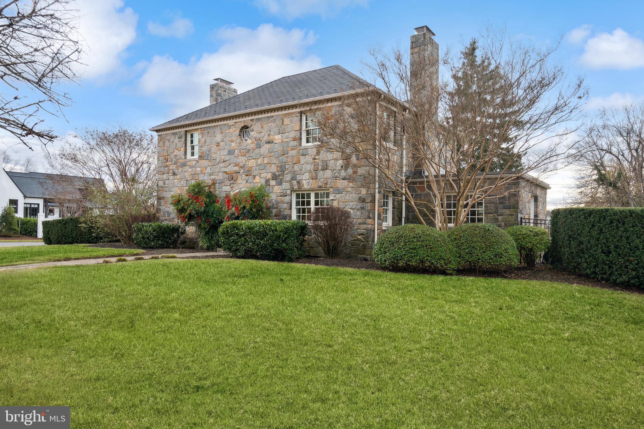 BAKER PARK - Residential