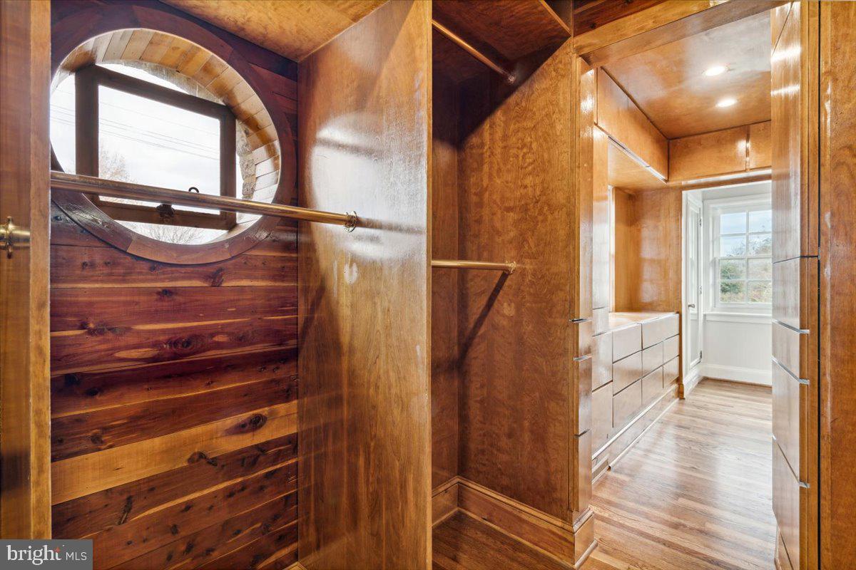 BAKER PARK - Residential