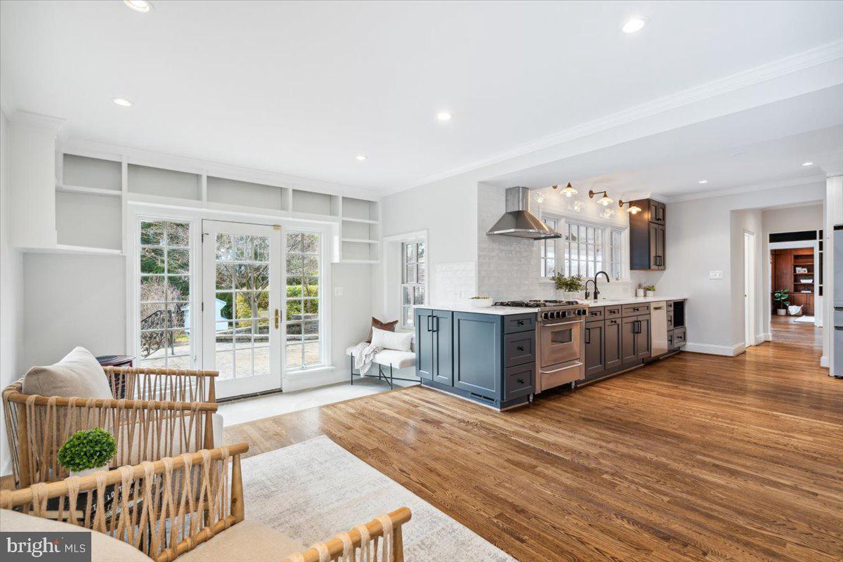 BAKER PARK - Residential