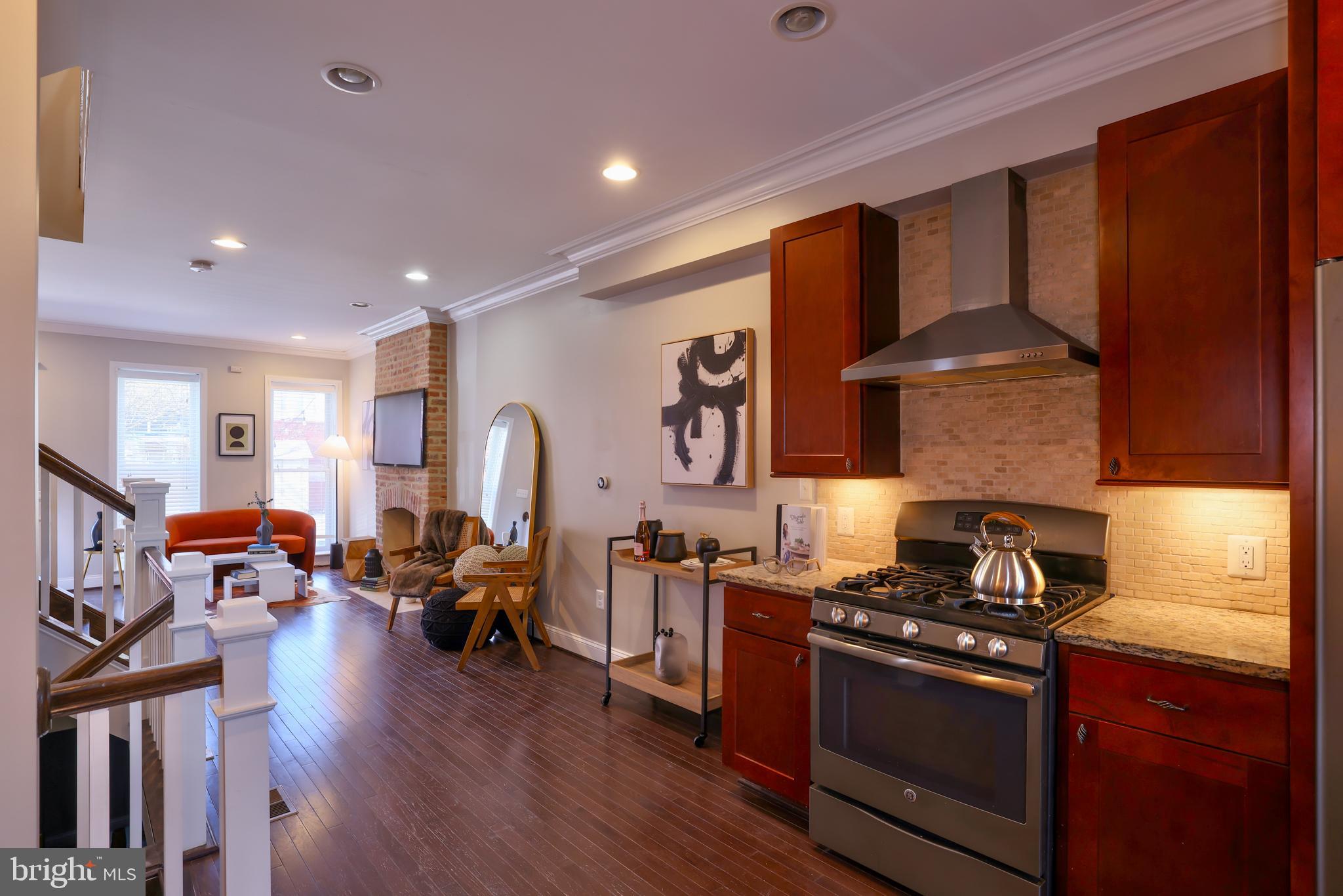 PATTERSON PLACE - Residential