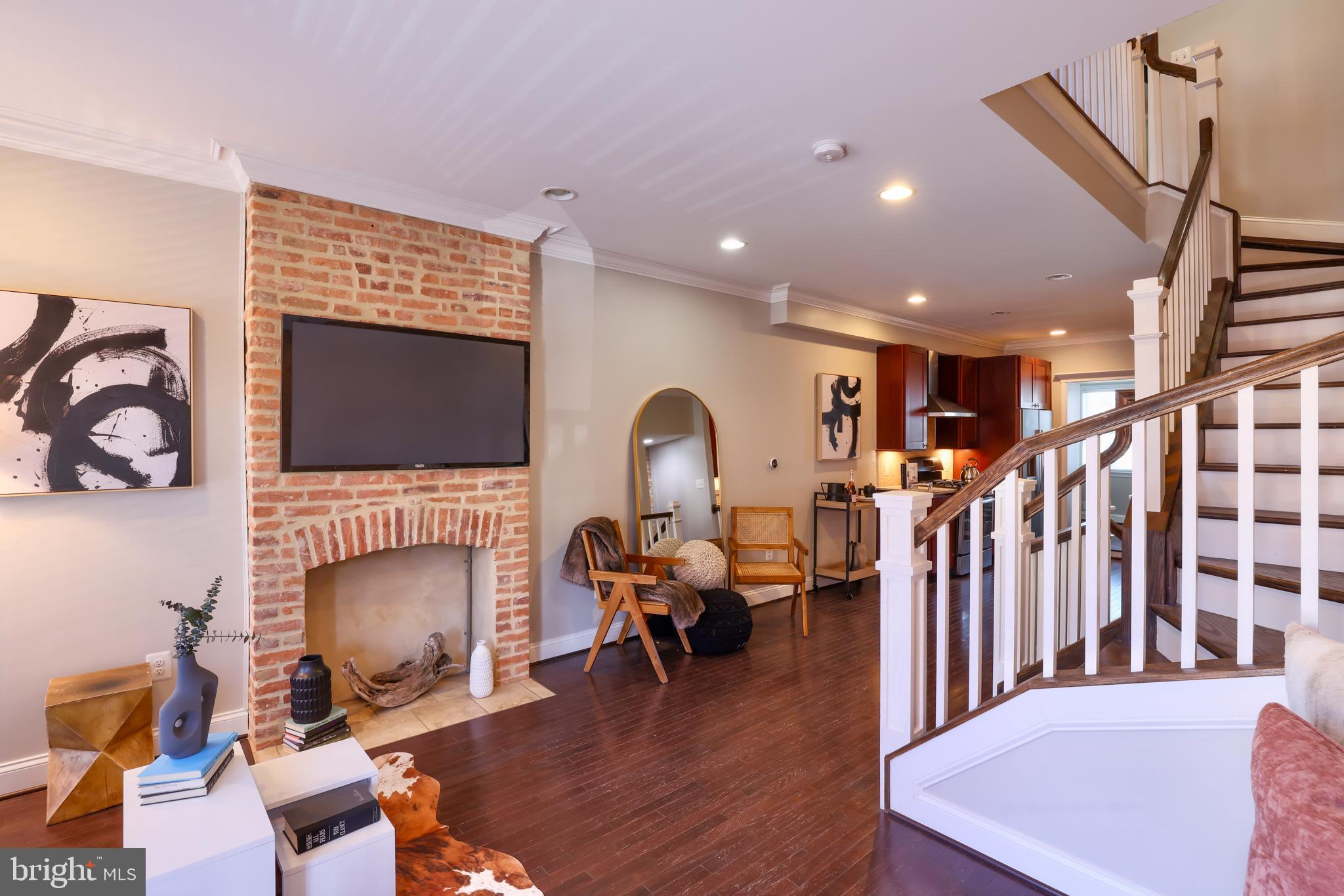 PATTERSON PLACE - Residential