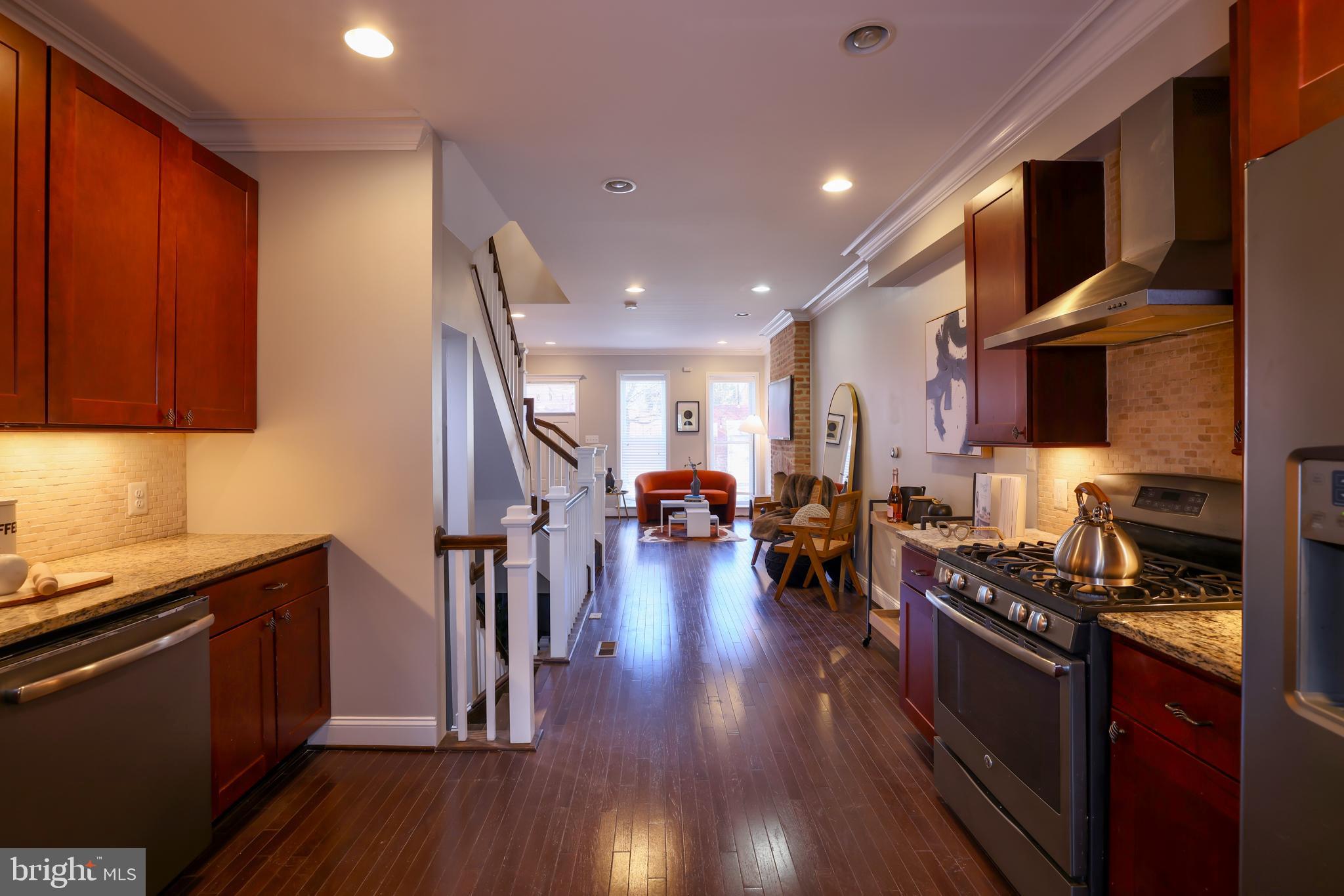 PATTERSON PLACE - Residential