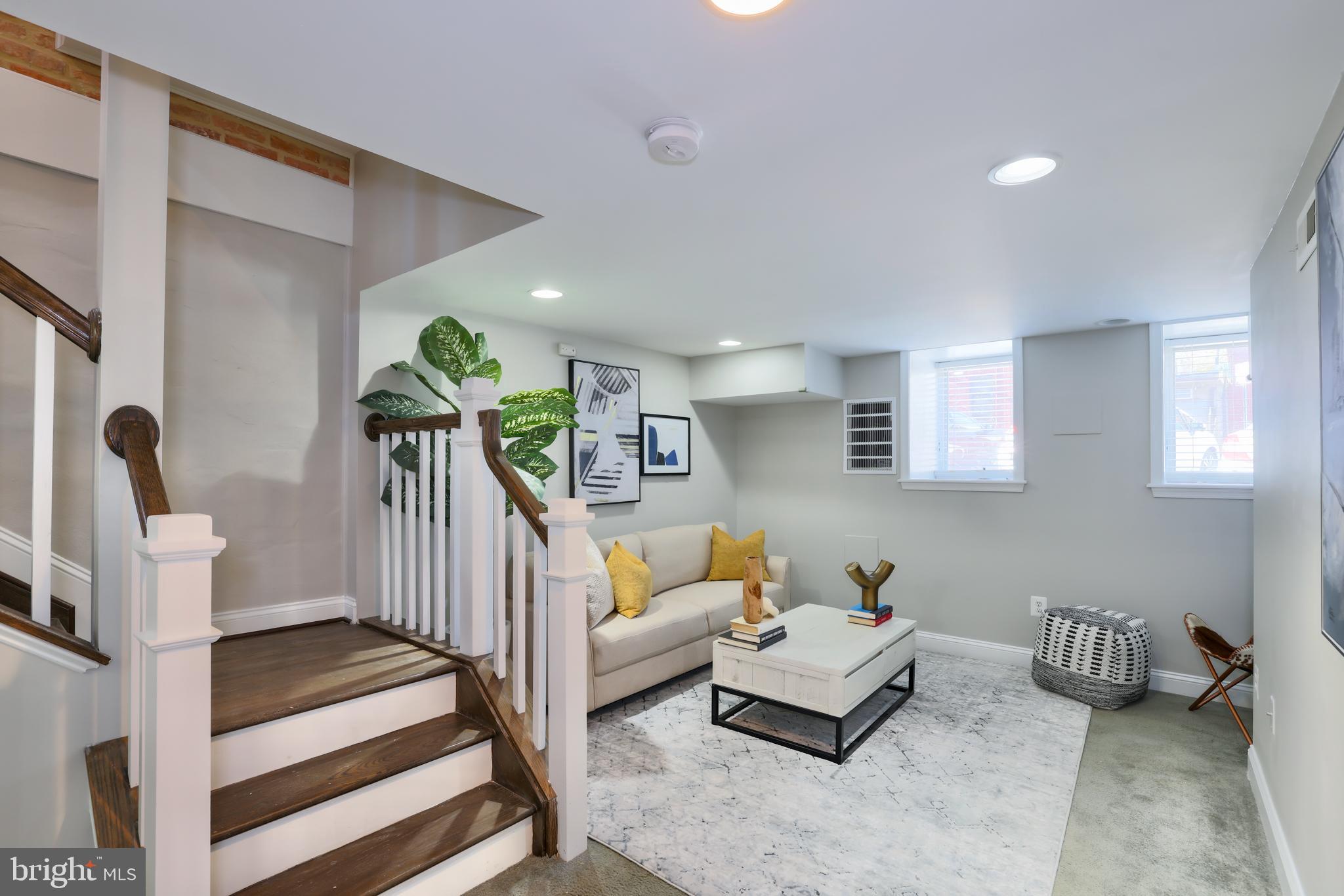 PATTERSON PLACE - Residential