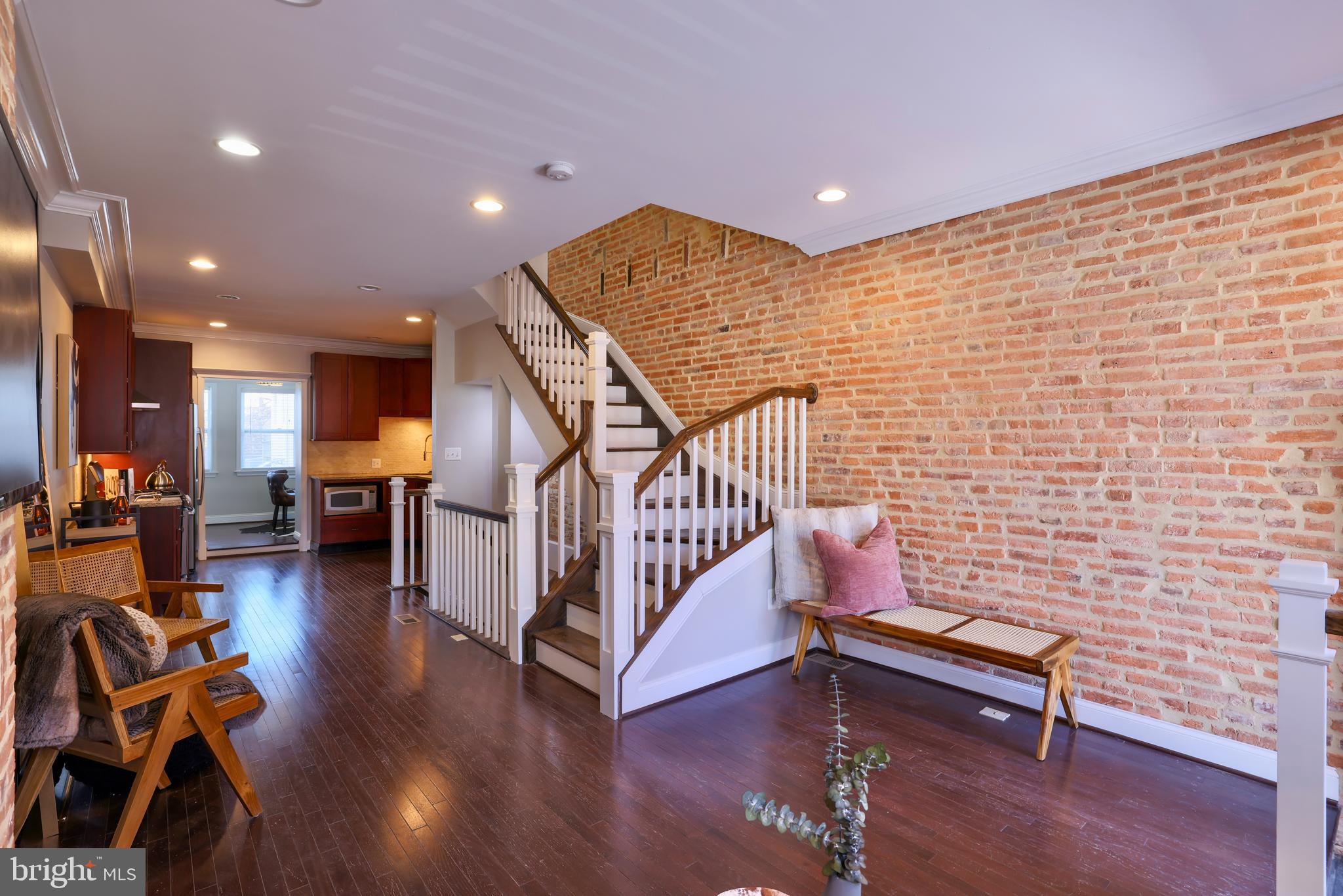 PATTERSON PLACE - Residential