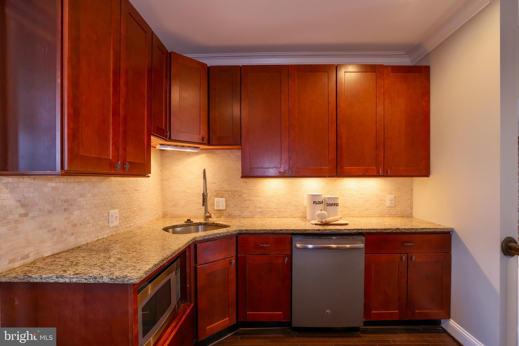 PATTERSON PLACE - Residential