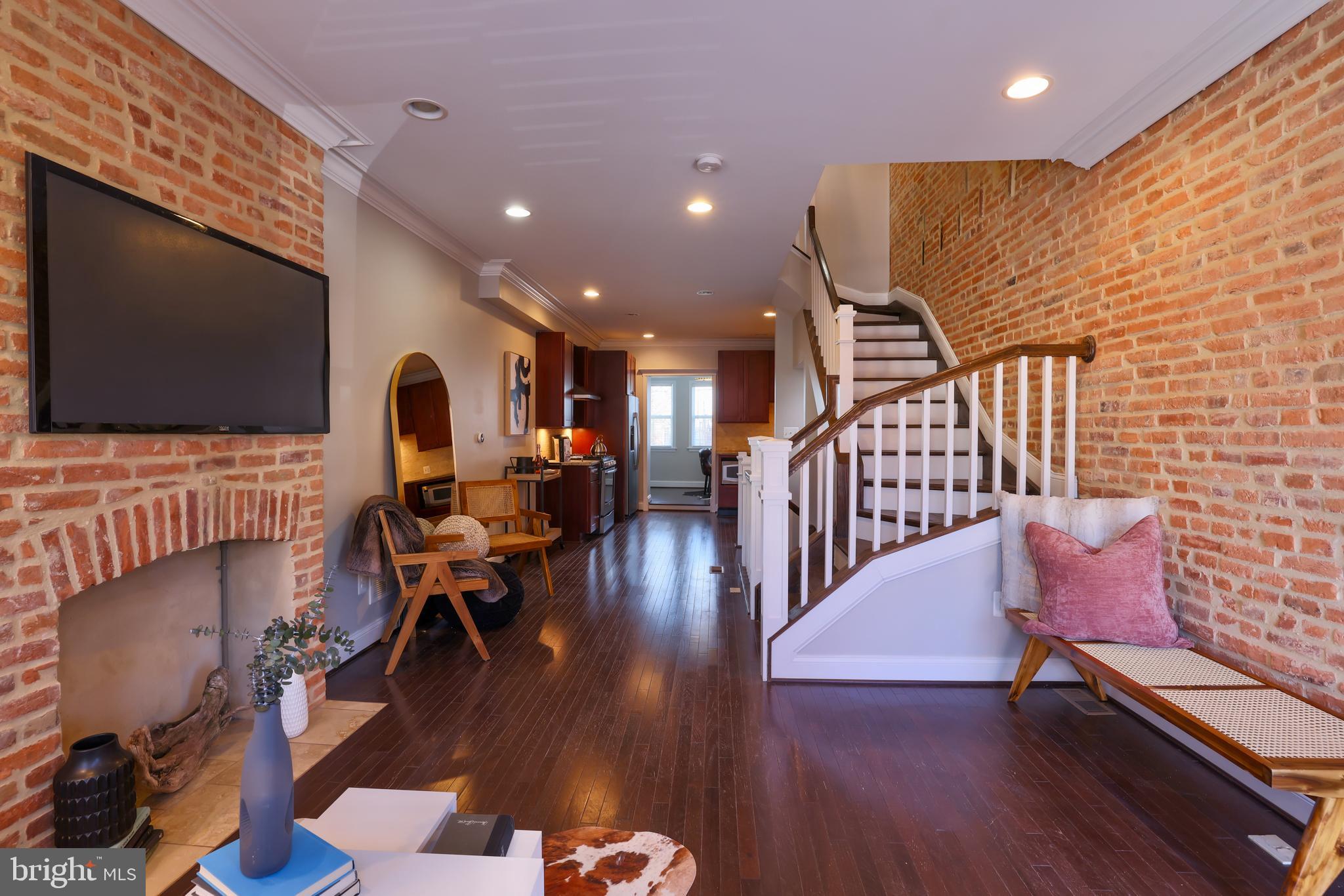 PATTERSON PLACE - Residential