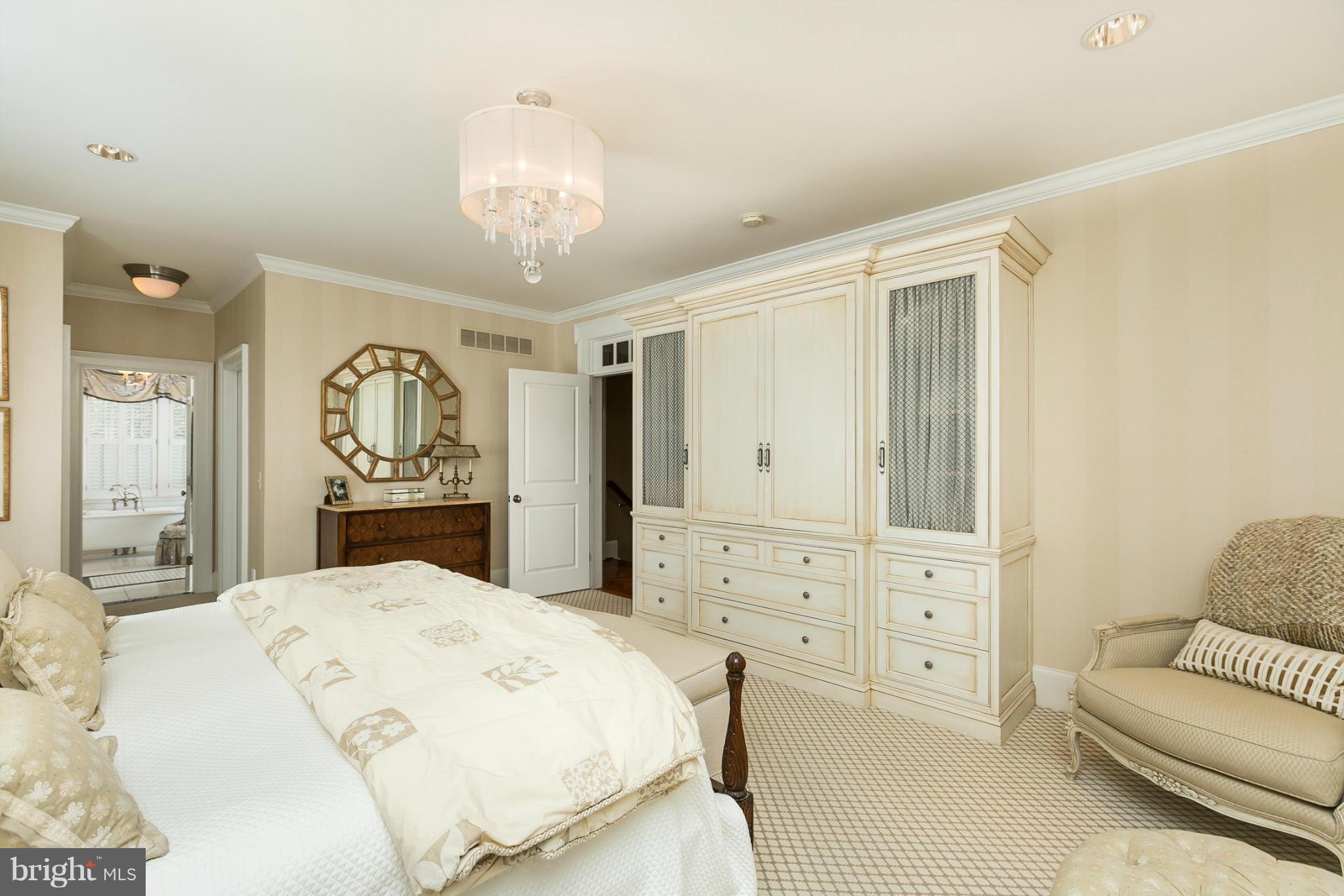 RUXTON - Residential