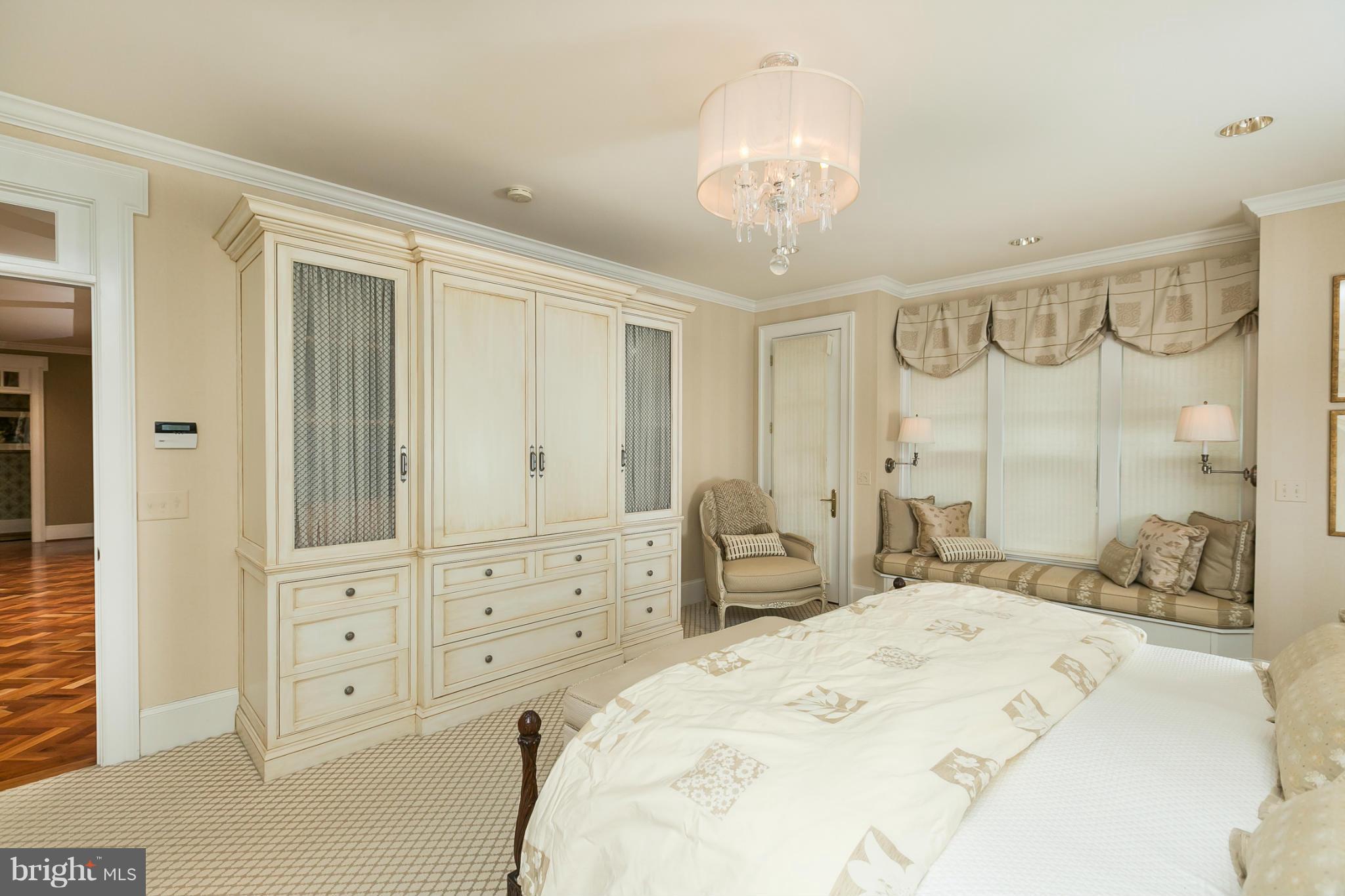 RUXTON - Residential