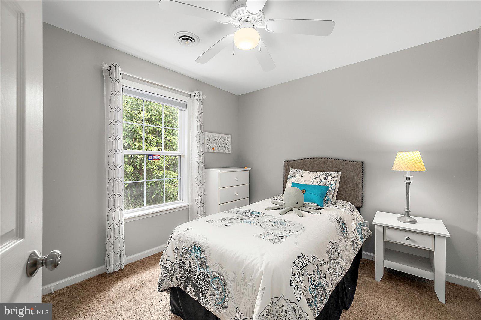 STONE GATE - Residential