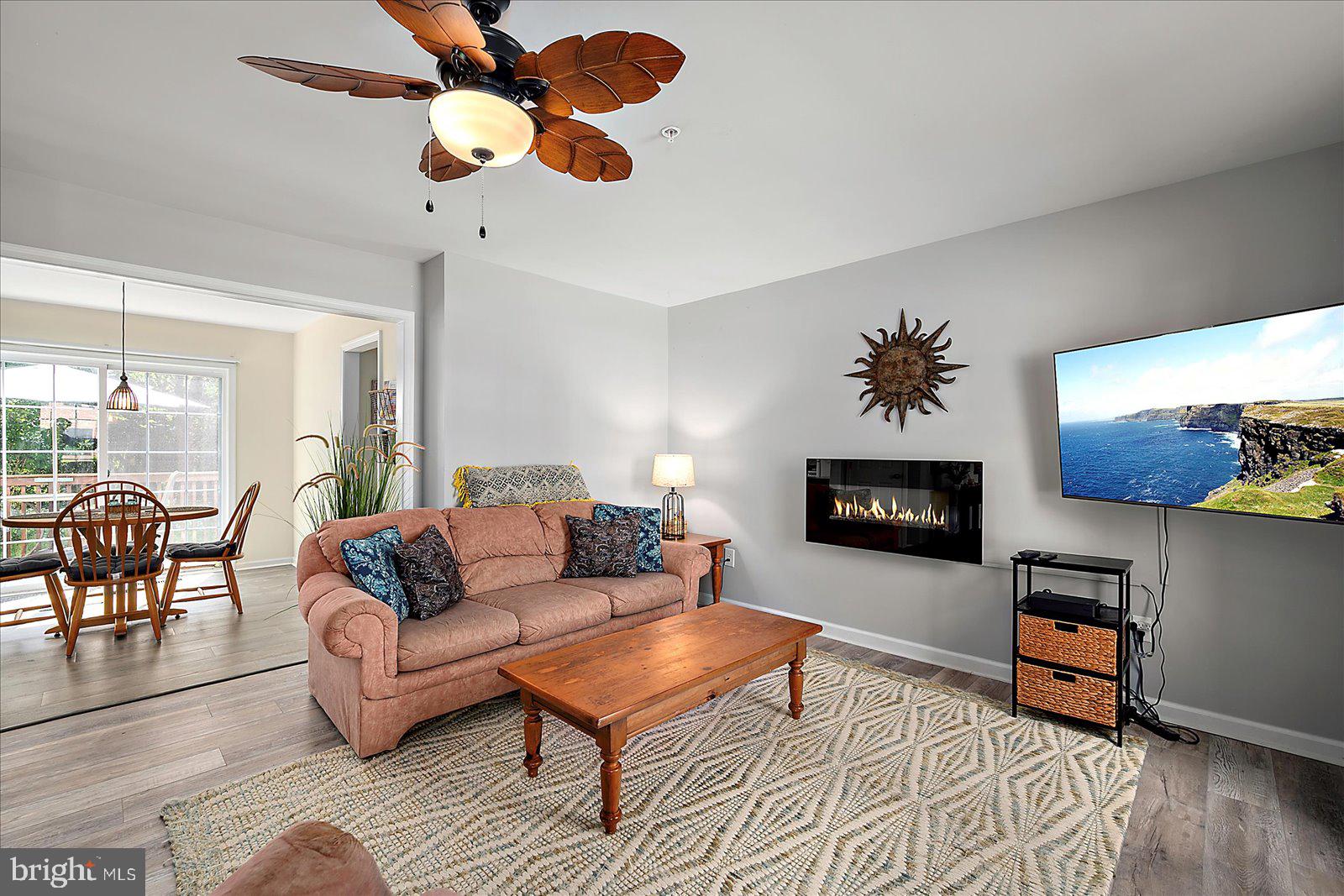 STONE GATE - Residential