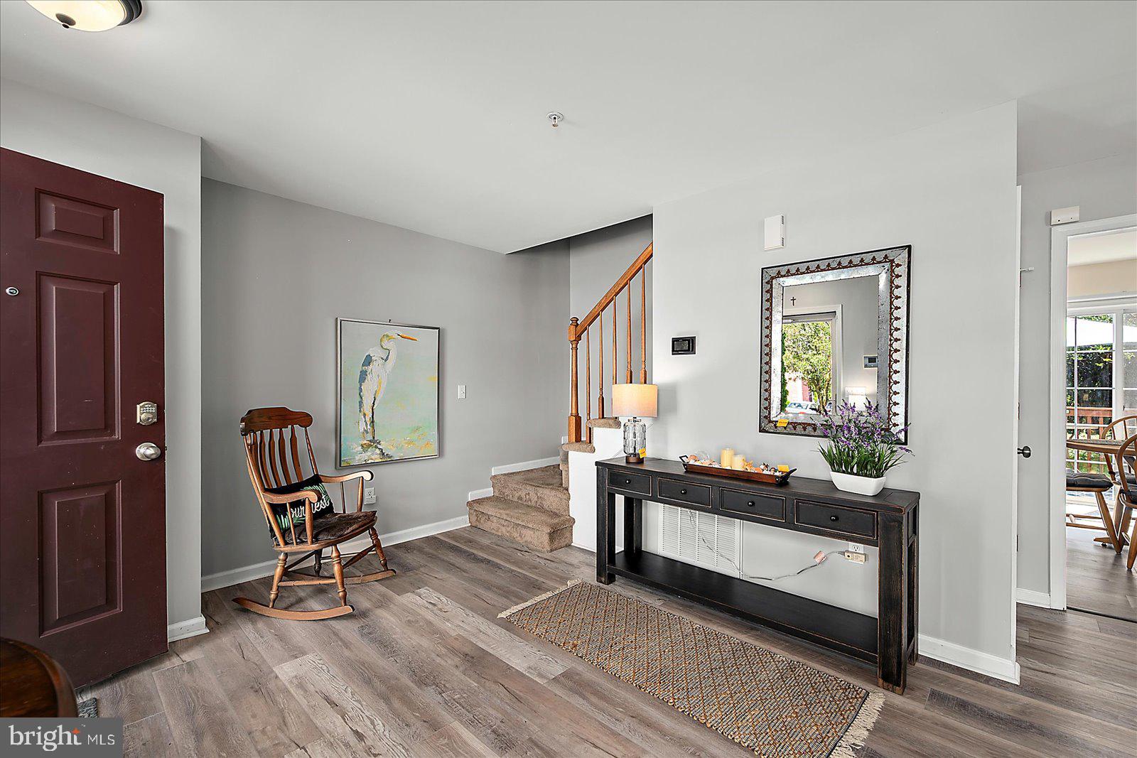 STONE GATE - Residential