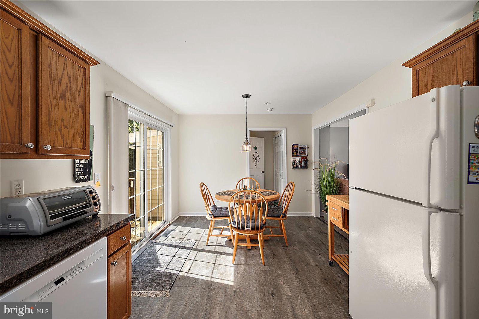 STONE GATE - Residential