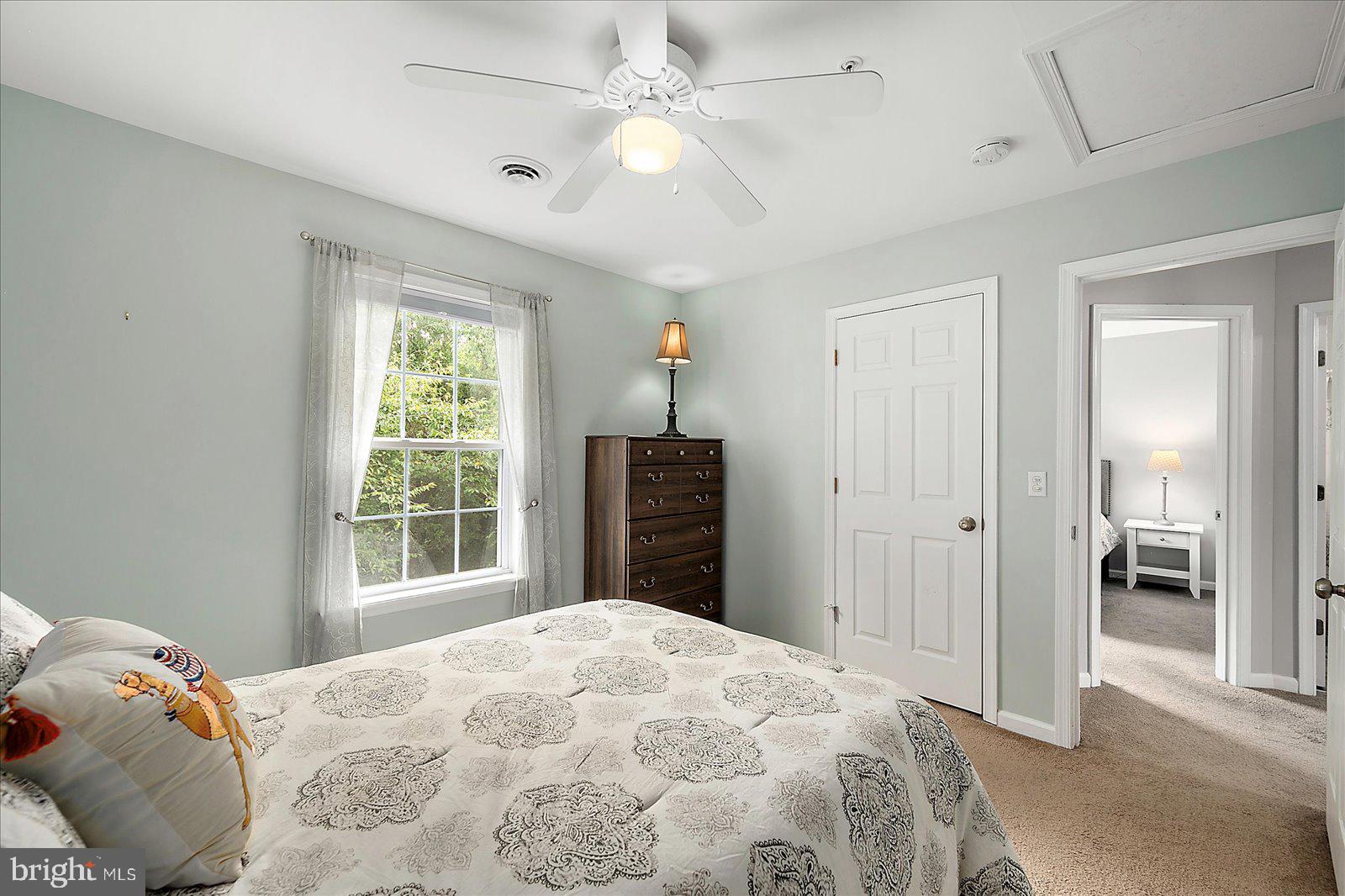 STONE GATE - Residential