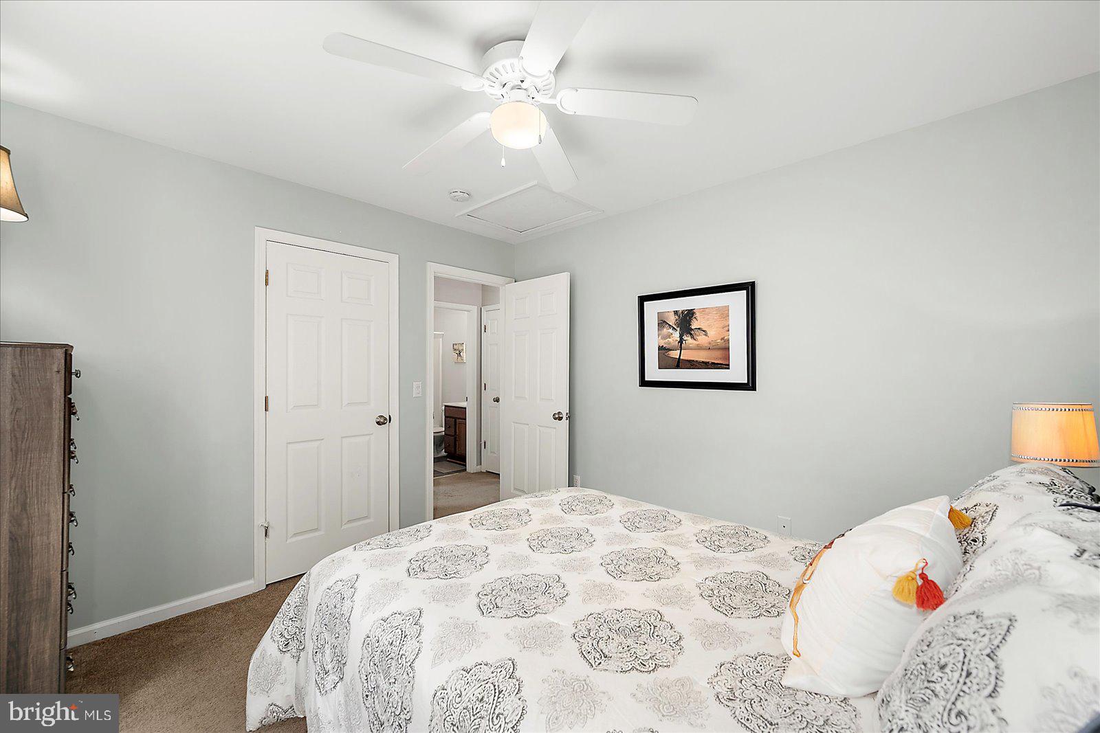 STONE GATE - Residential