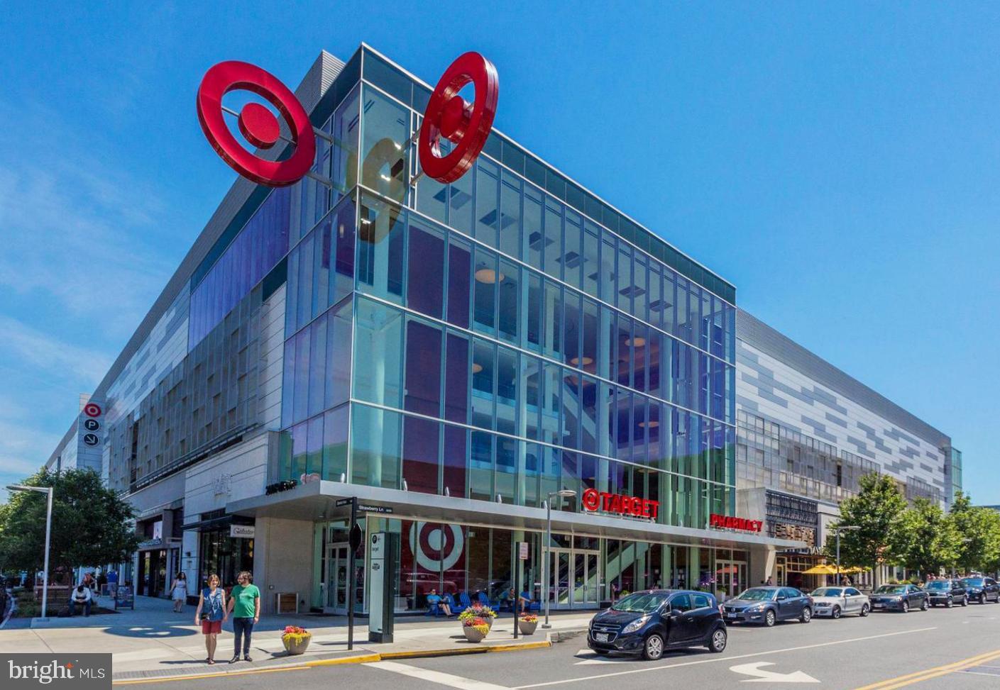 BLUFFS OF WOLF TRAP - Residential