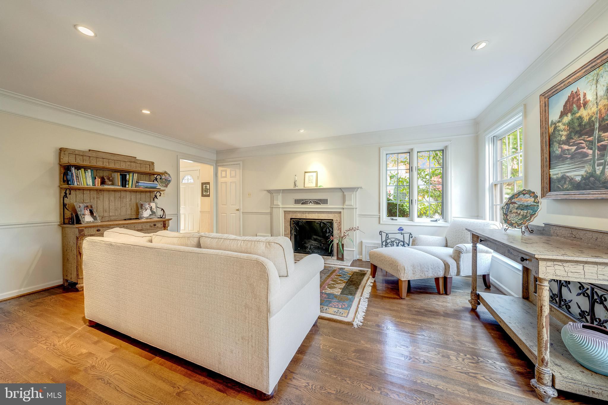 BLUFFS OF WOLF TRAP - Residential