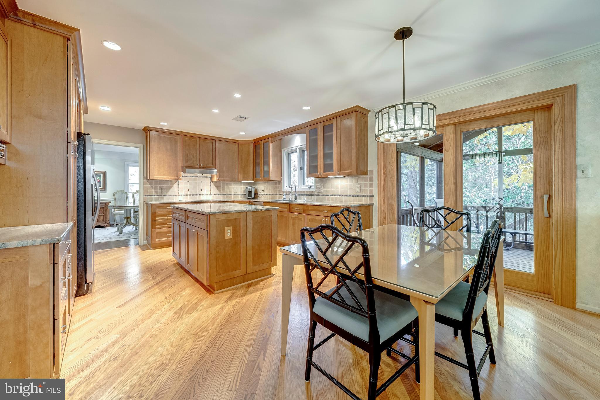 BLUFFS OF WOLF TRAP - Residential