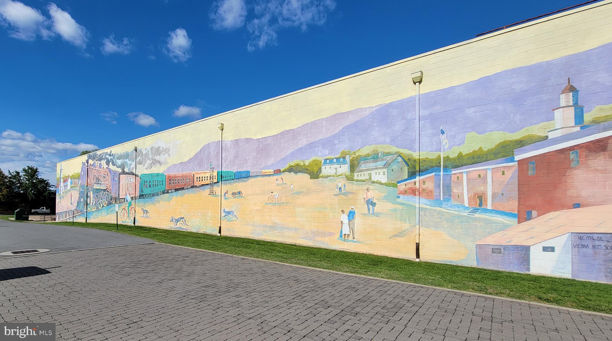 BLUFFS OF WOLF TRAP - Residential