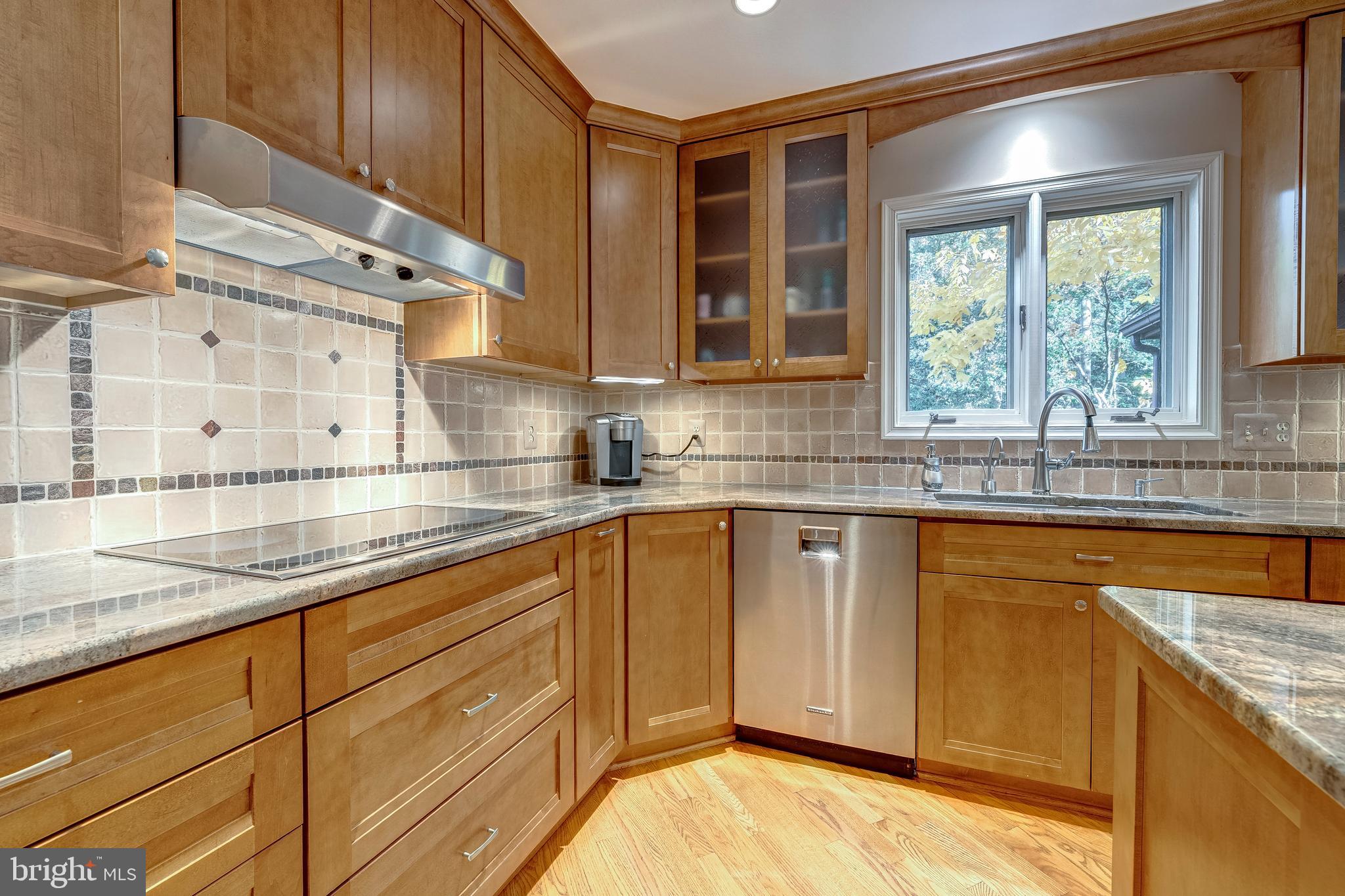 BLUFFS OF WOLF TRAP - Residential