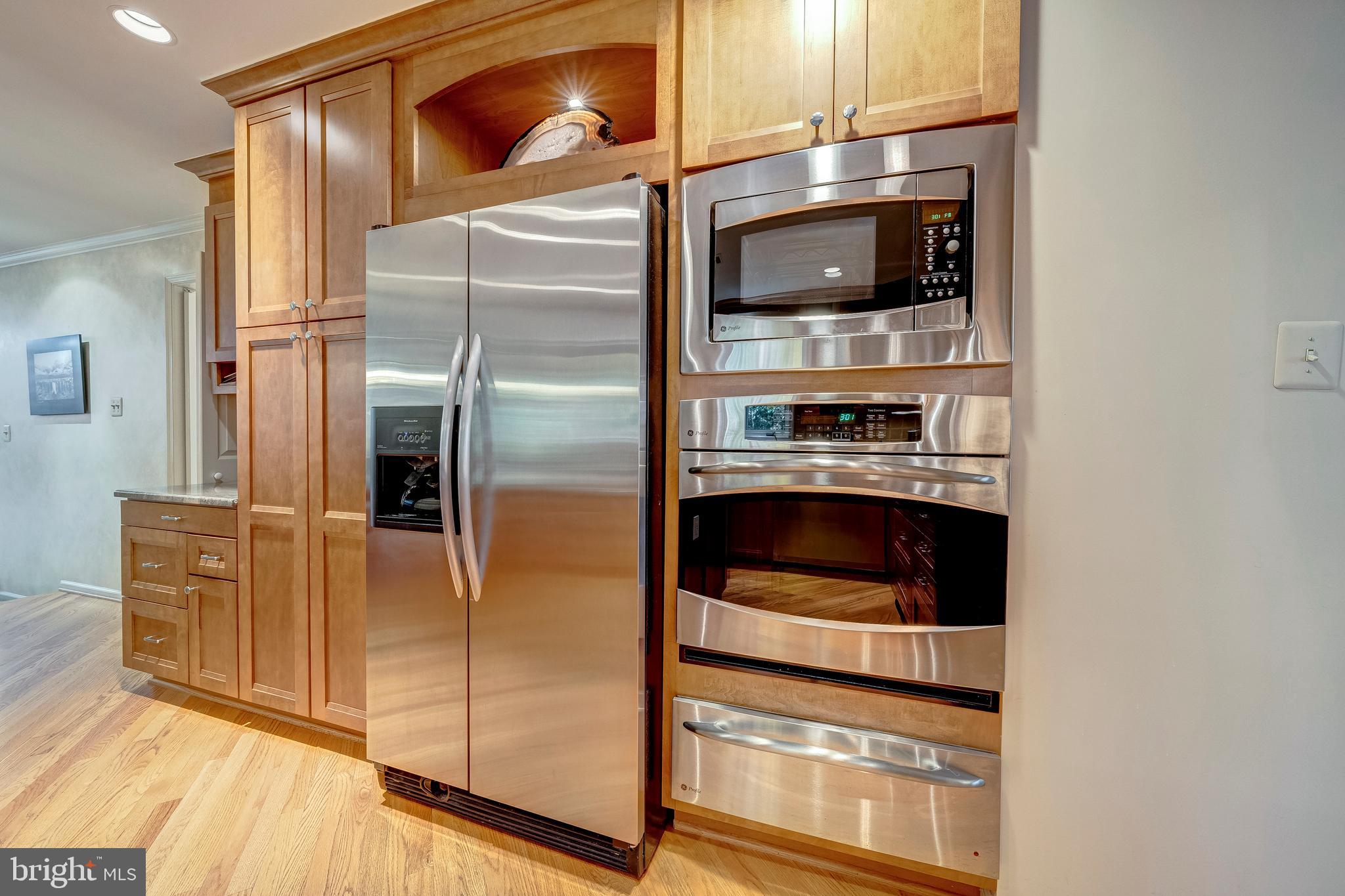 BLUFFS OF WOLF TRAP - Residential