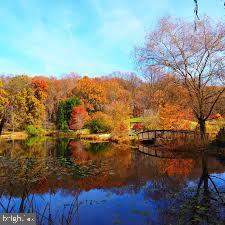 BLUFFS OF WOLF TRAP - Residential