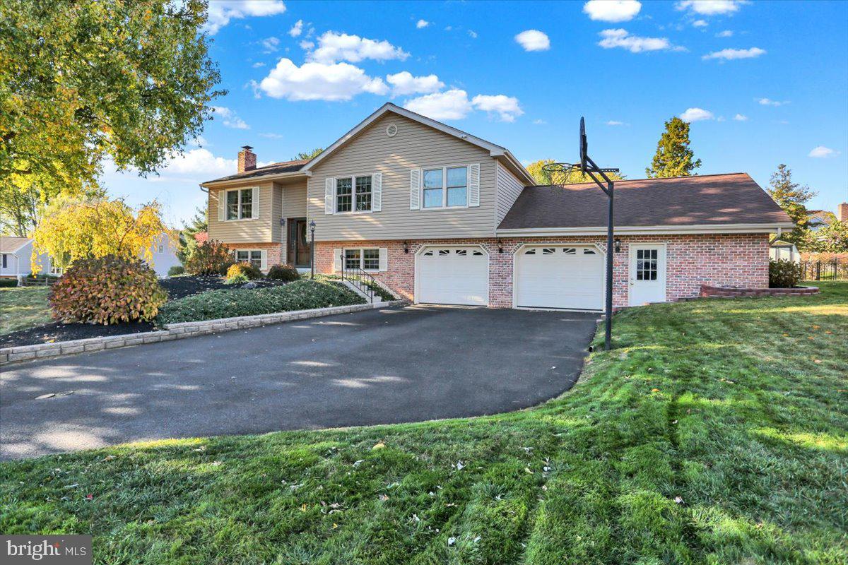 FARMING RIDGE - Residential
