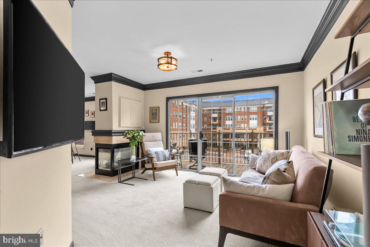 THE CROSSINGS - Residential