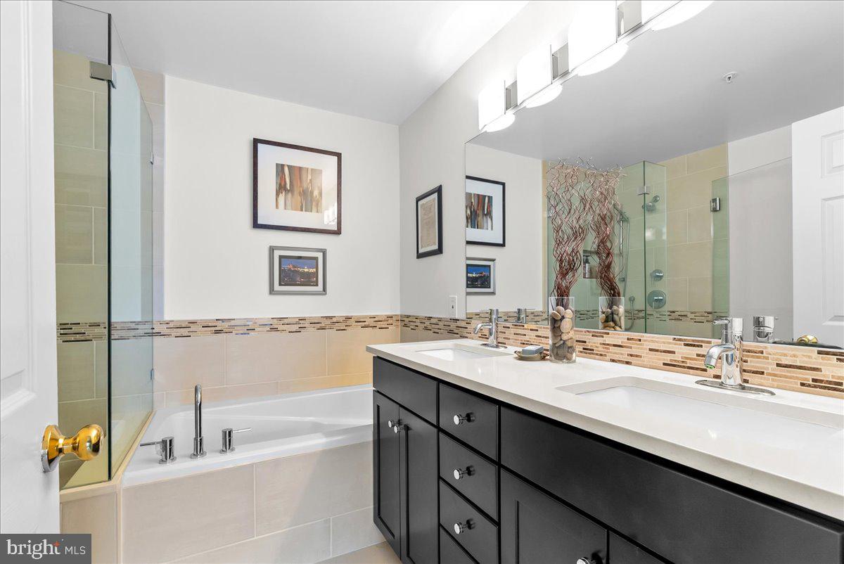 THE CROSSINGS - Residential