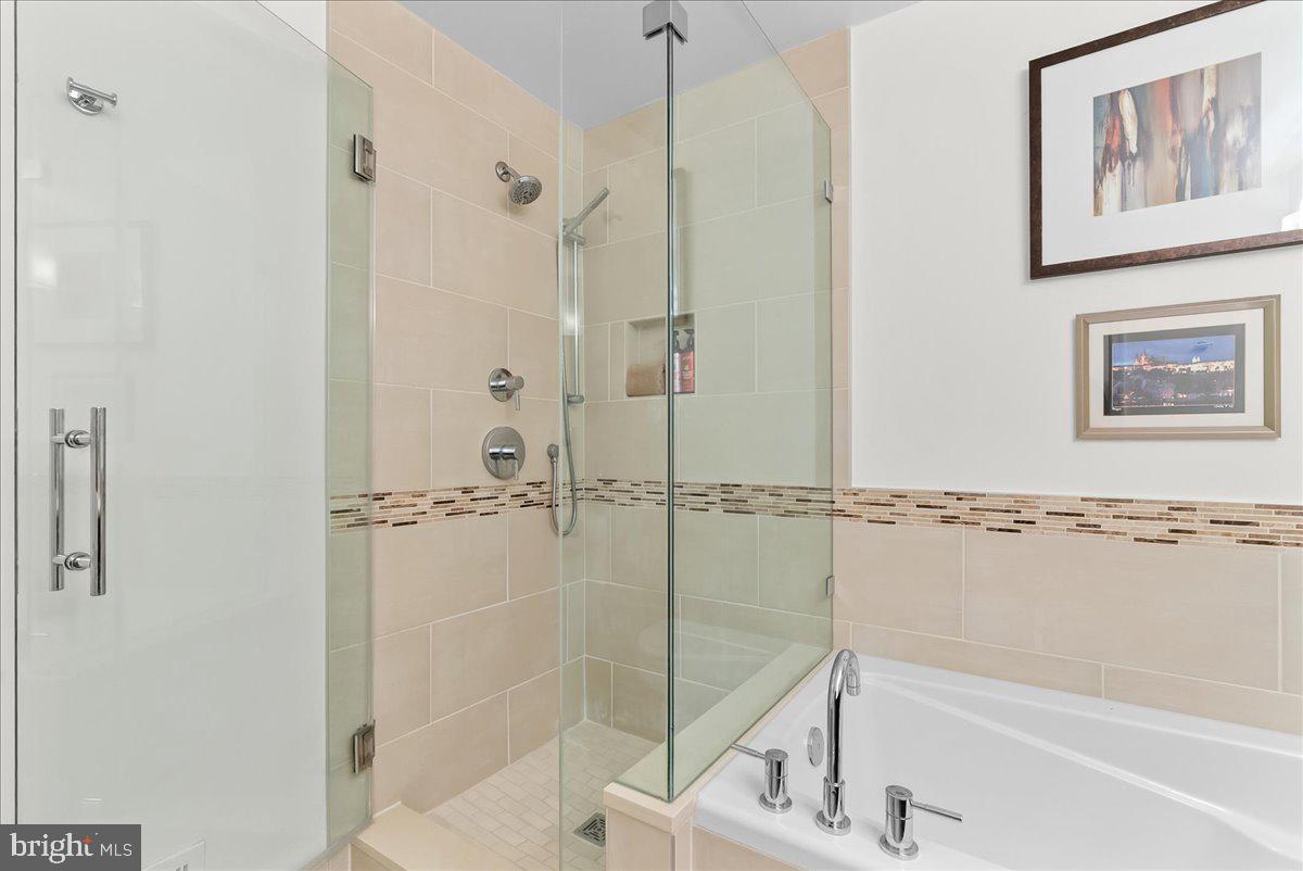 THE CROSSINGS - Residential