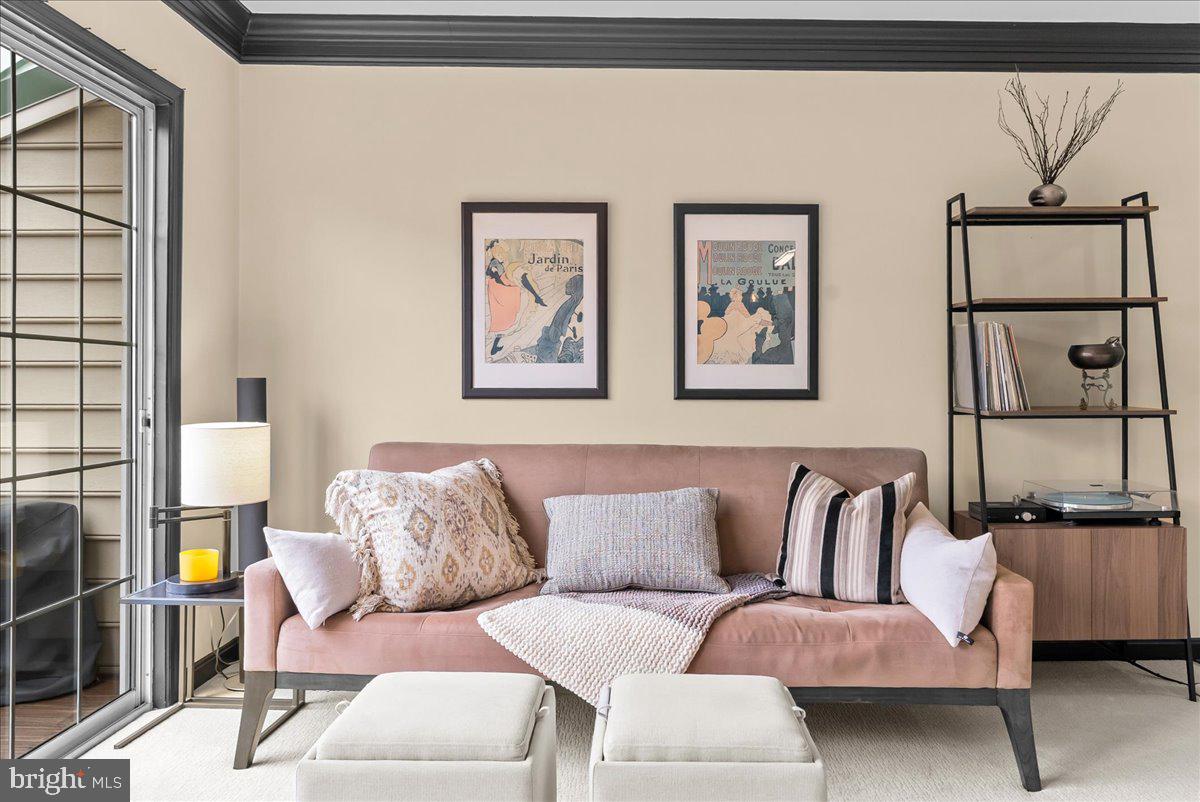 THE CROSSINGS - Residential