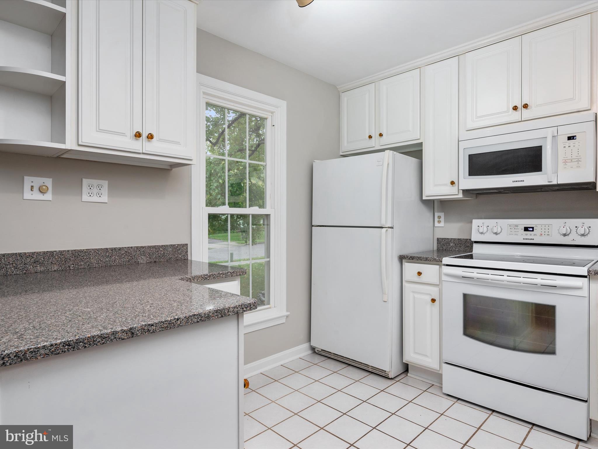 WILSHIRE - Residential