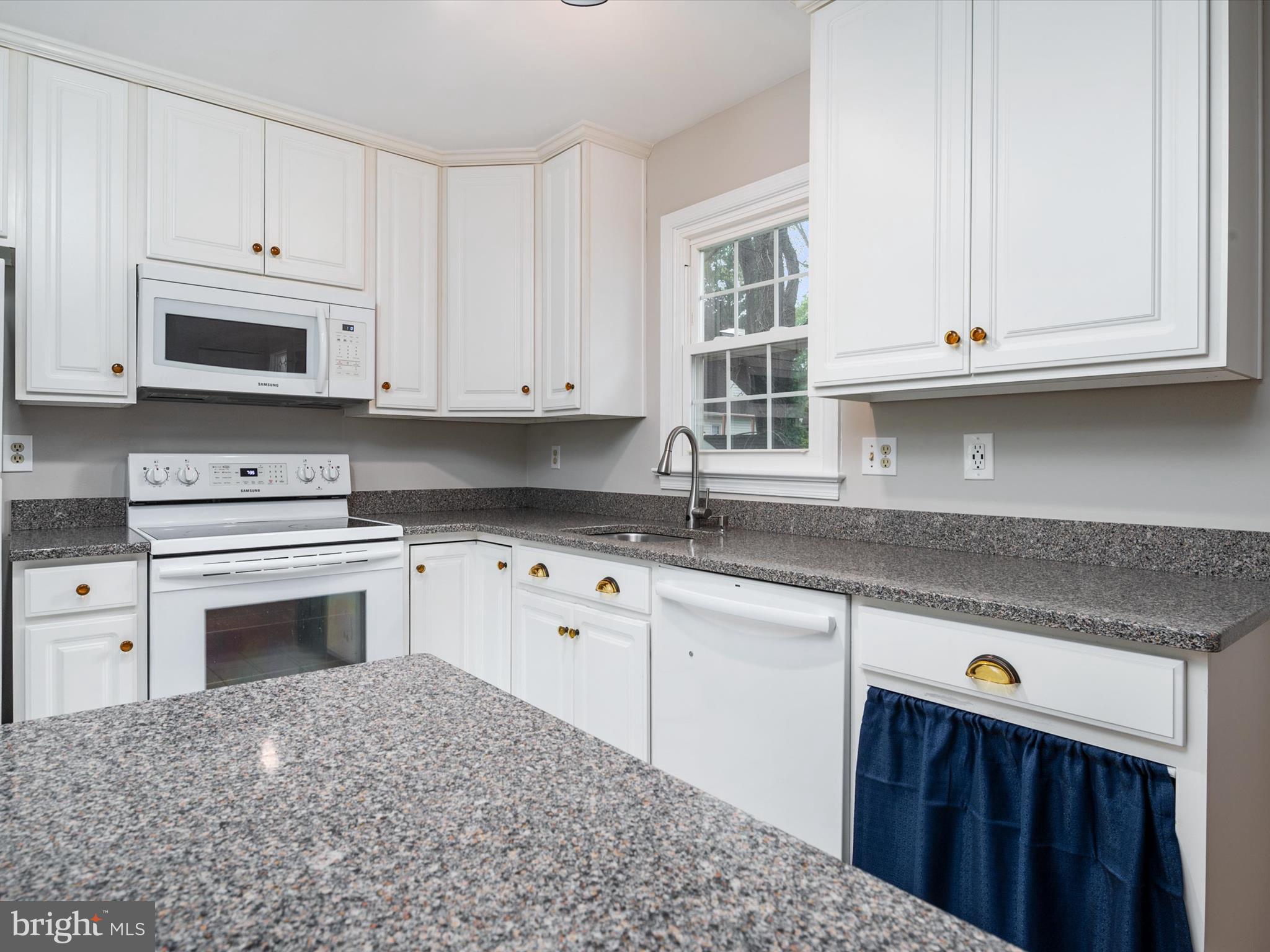 WILSHIRE - Residential