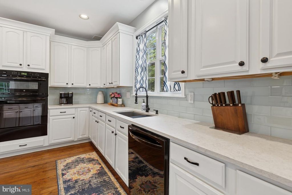 Photo of 20310 Bowfonds Street, ASHBURN, VA 20147 (MLS # VALO2108730)