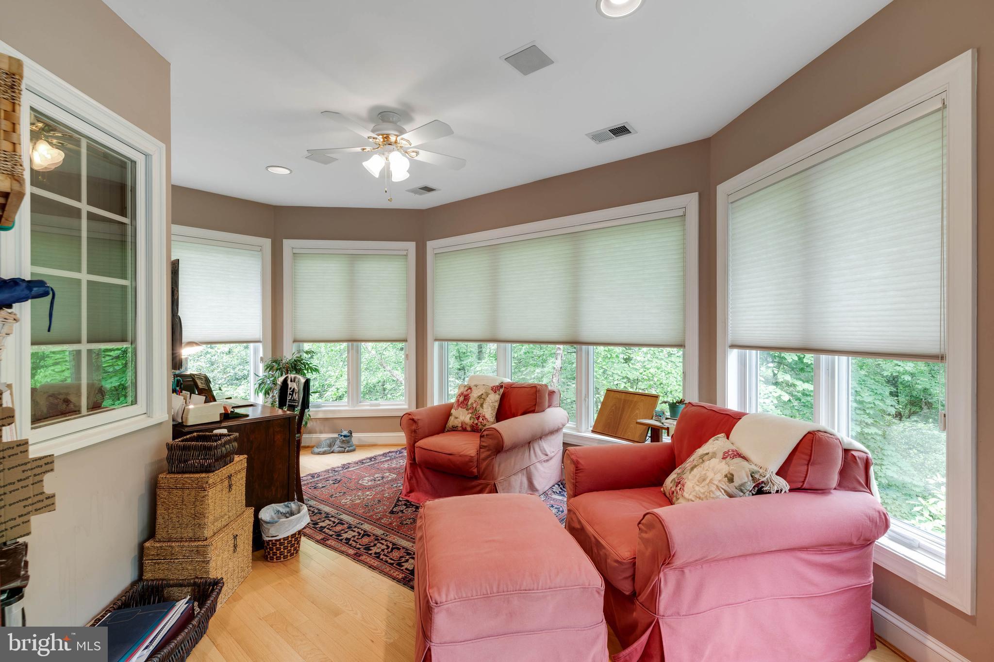 POPLAR POINT - Residential