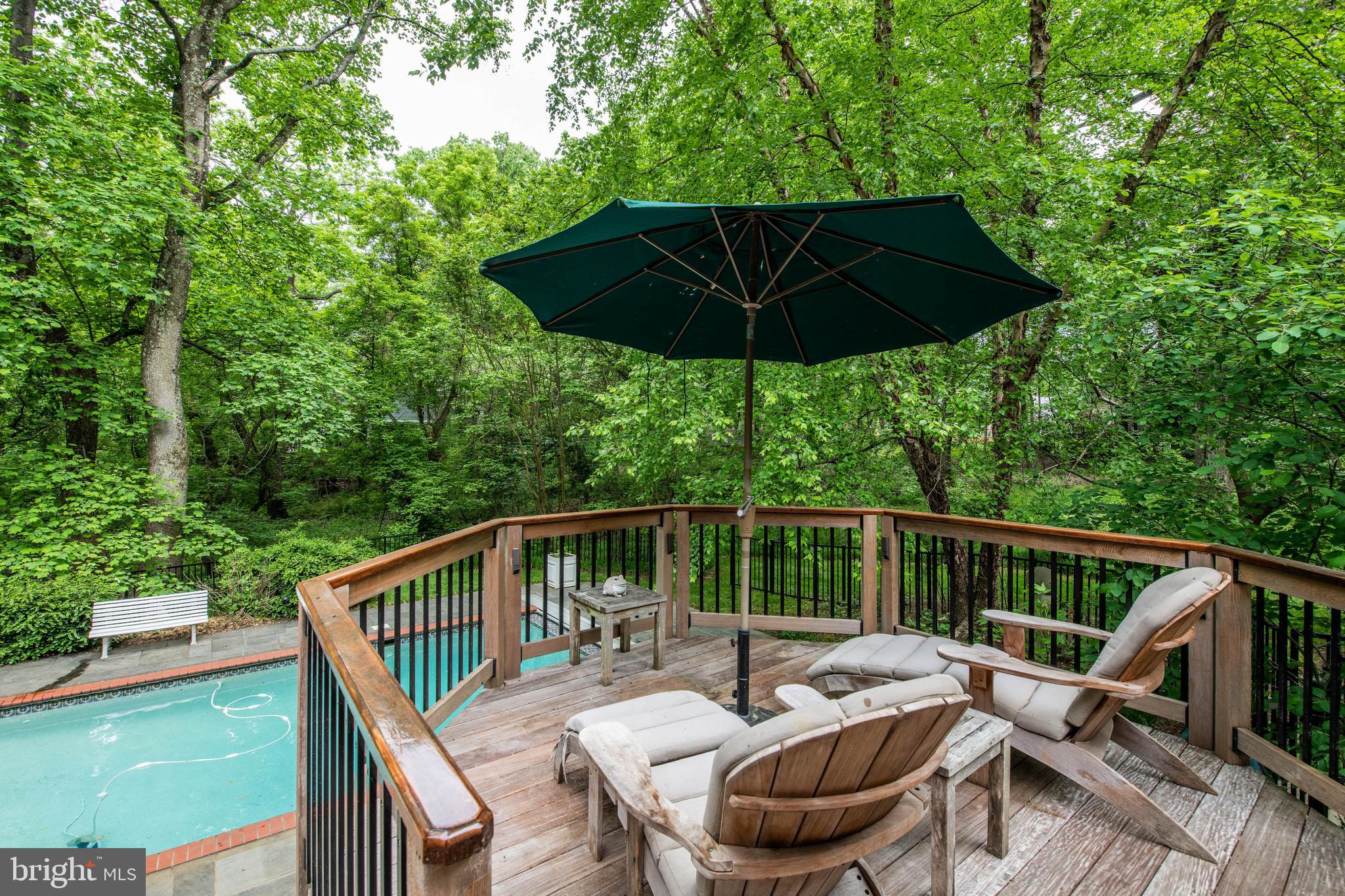 POPLAR POINT - Residential