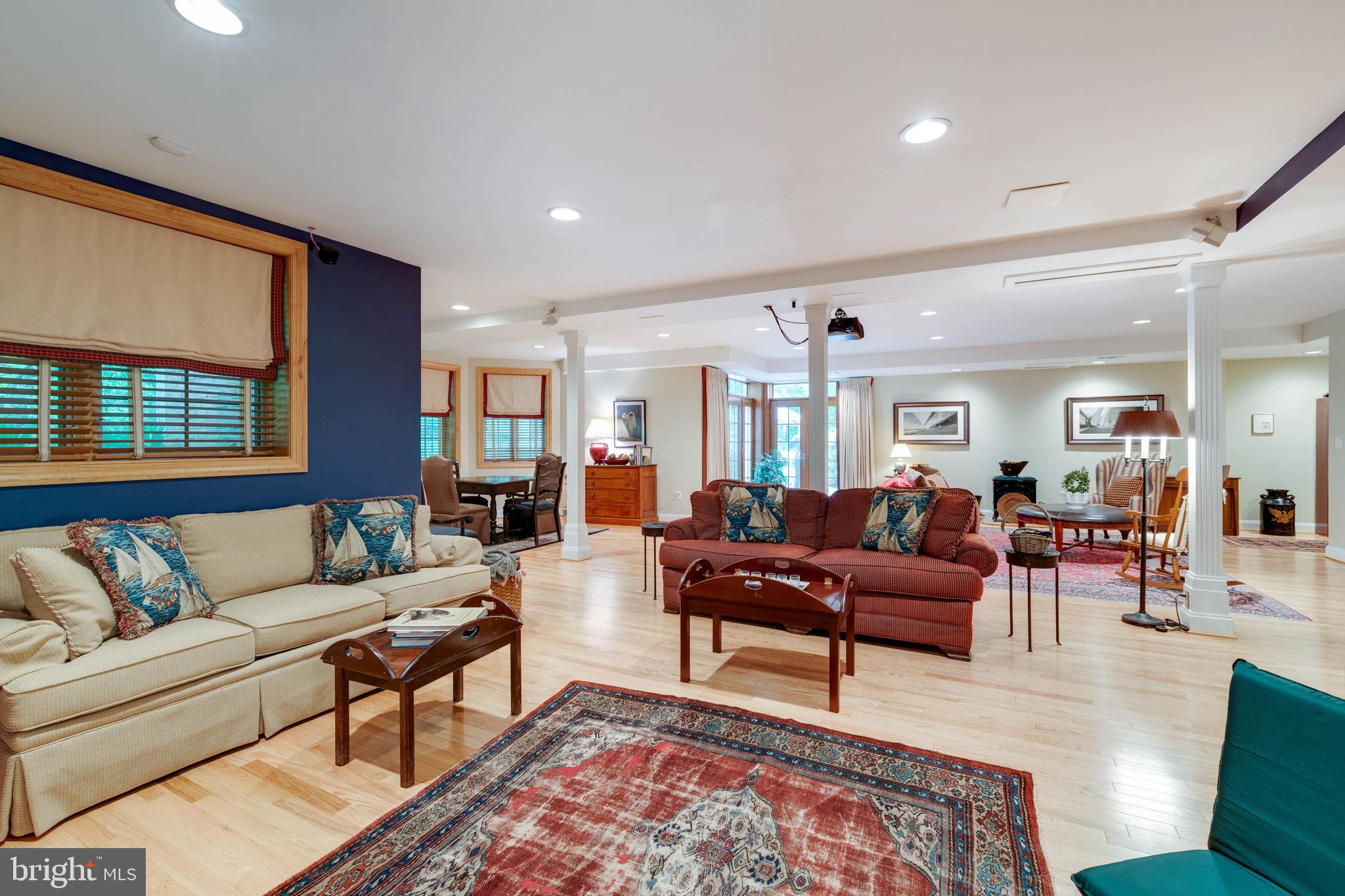 POPLAR POINT - Residential