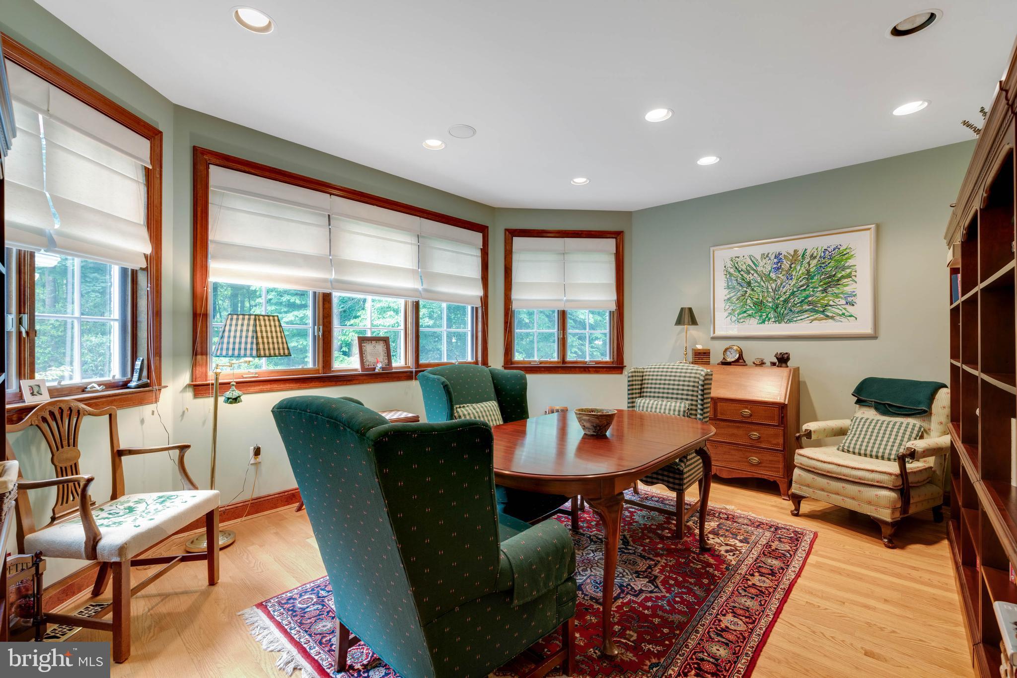 POPLAR POINT - Residential