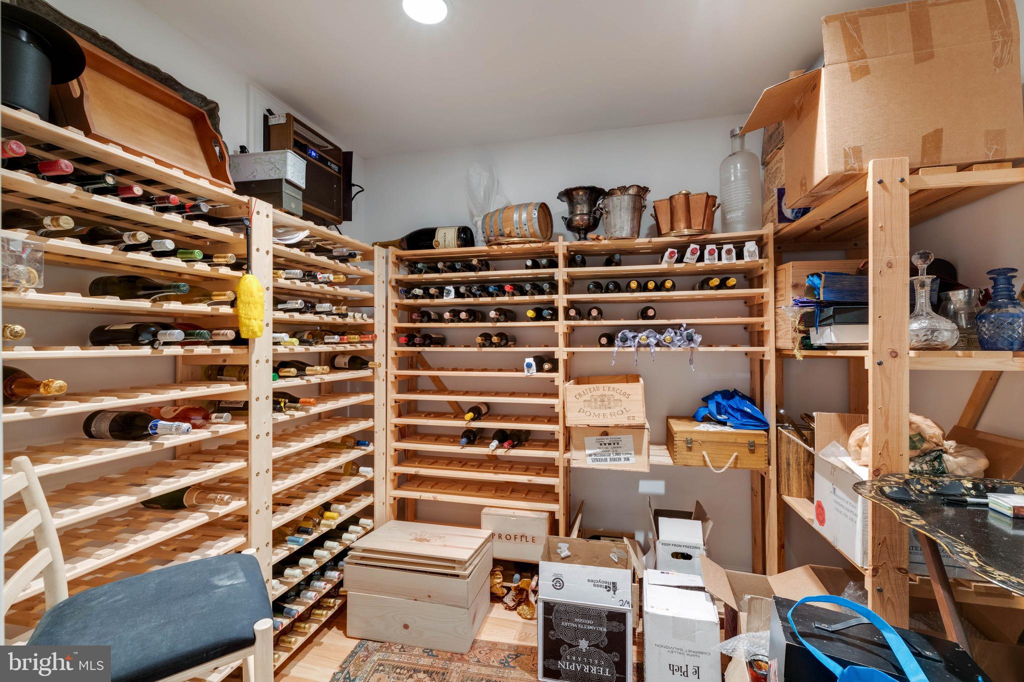 POPLAR POINT - Residential