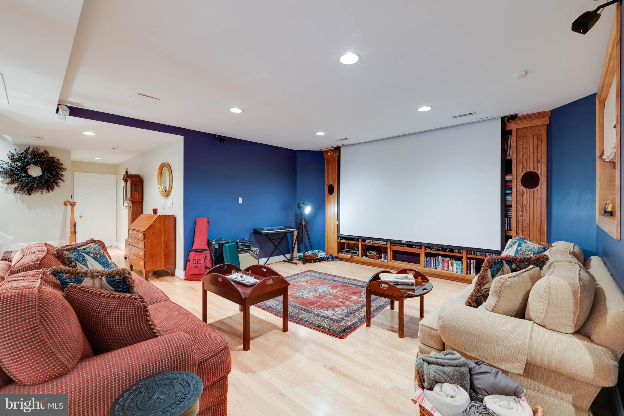 POPLAR POINT - Residential